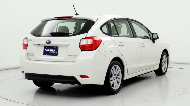 2016 Subaru Impreza Premium 8