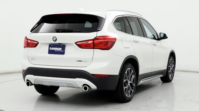 2022 BMW X1 xDrive28i 8