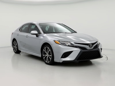 2020 Toyota Camry SE -
                Town Center, GA