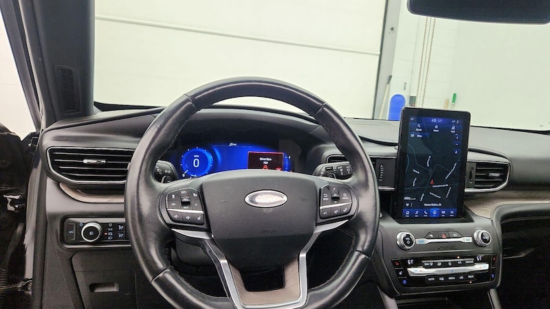 2020 Ford Explorer Platinum 10