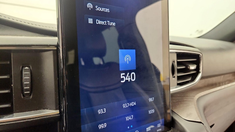 2020 Ford Explorer Platinum 16