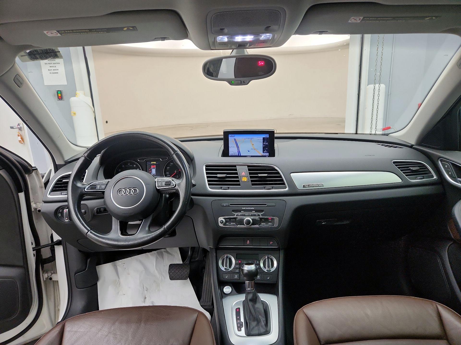 Thumbnail: 2015 Audi Q3 - 9