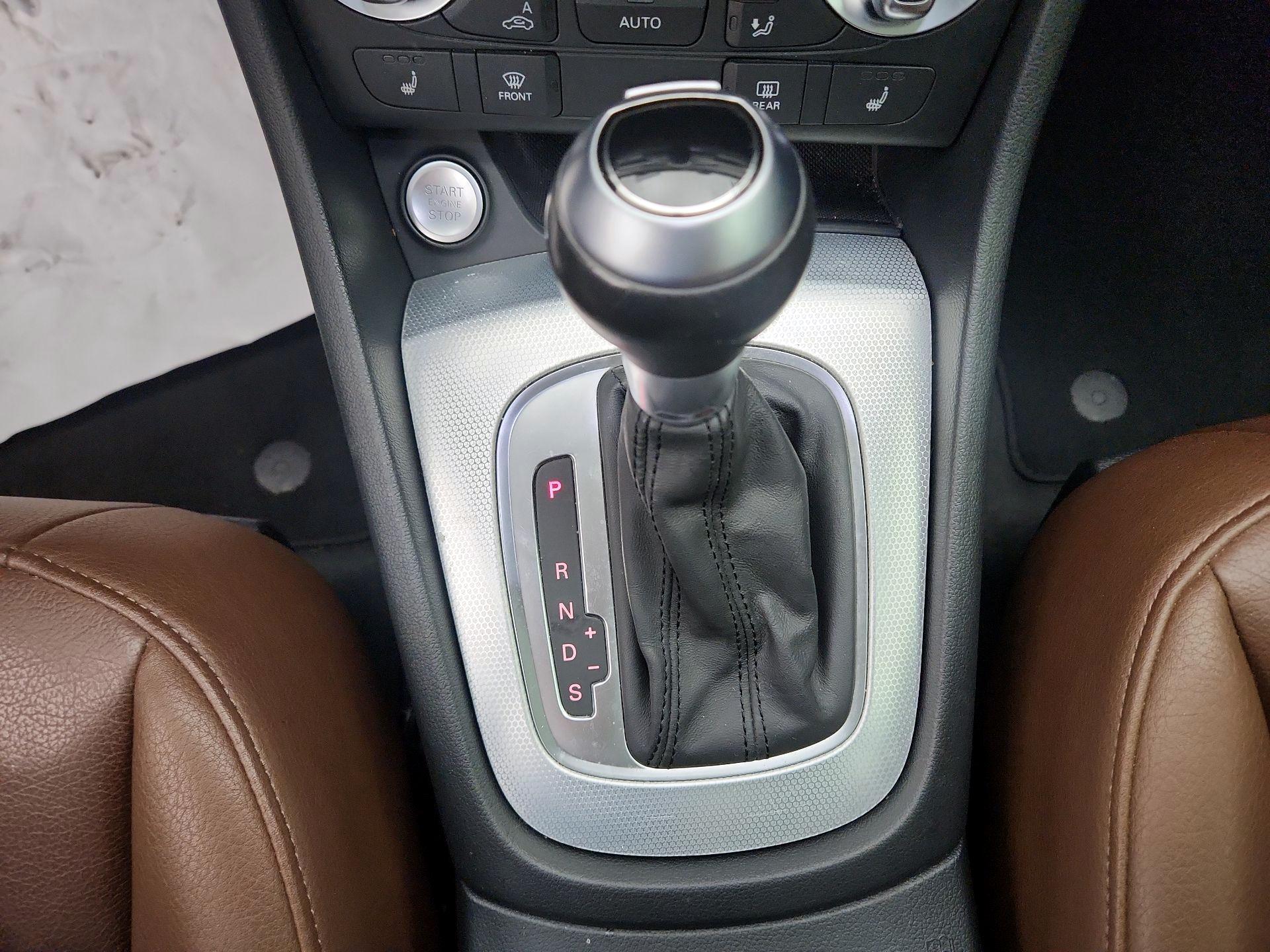 Thumbnail: 2015 Audi Q3 - 17