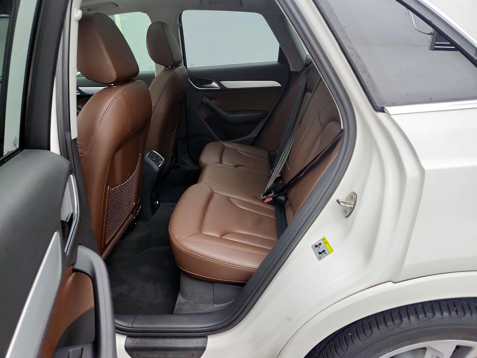 Thumbnail: 2015 Audi Q3 - 20
