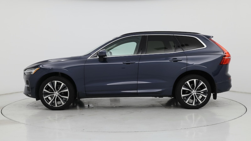 2022 Volvo XC60 B5 Momentum 3