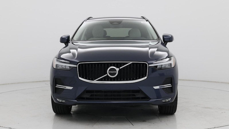 2022 Volvo XC60 B5 Momentum 5