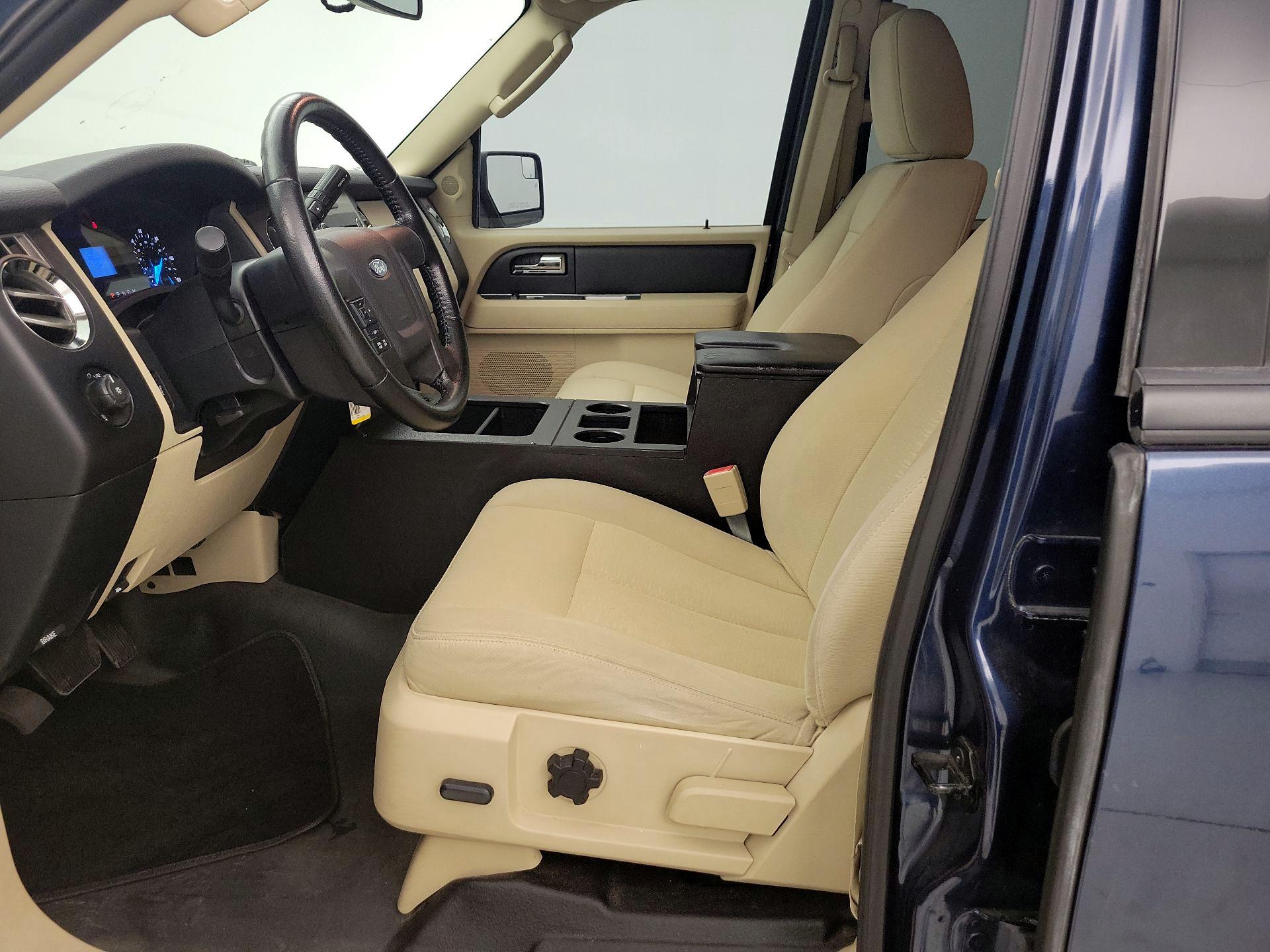 Thumbnail: 2015 Ford Expedition - 11