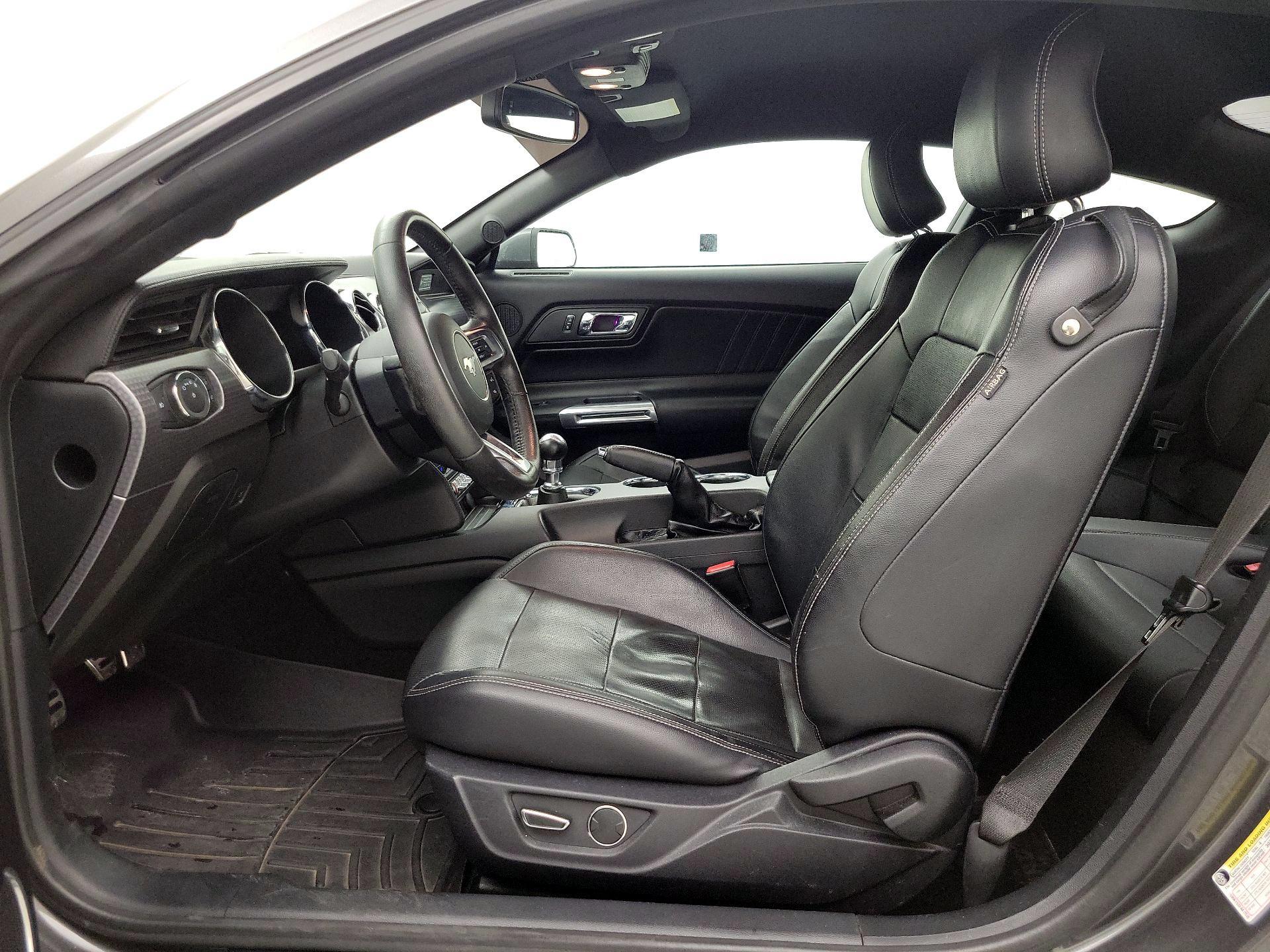 Thumbnail: 2015 Ford Mustang - 11