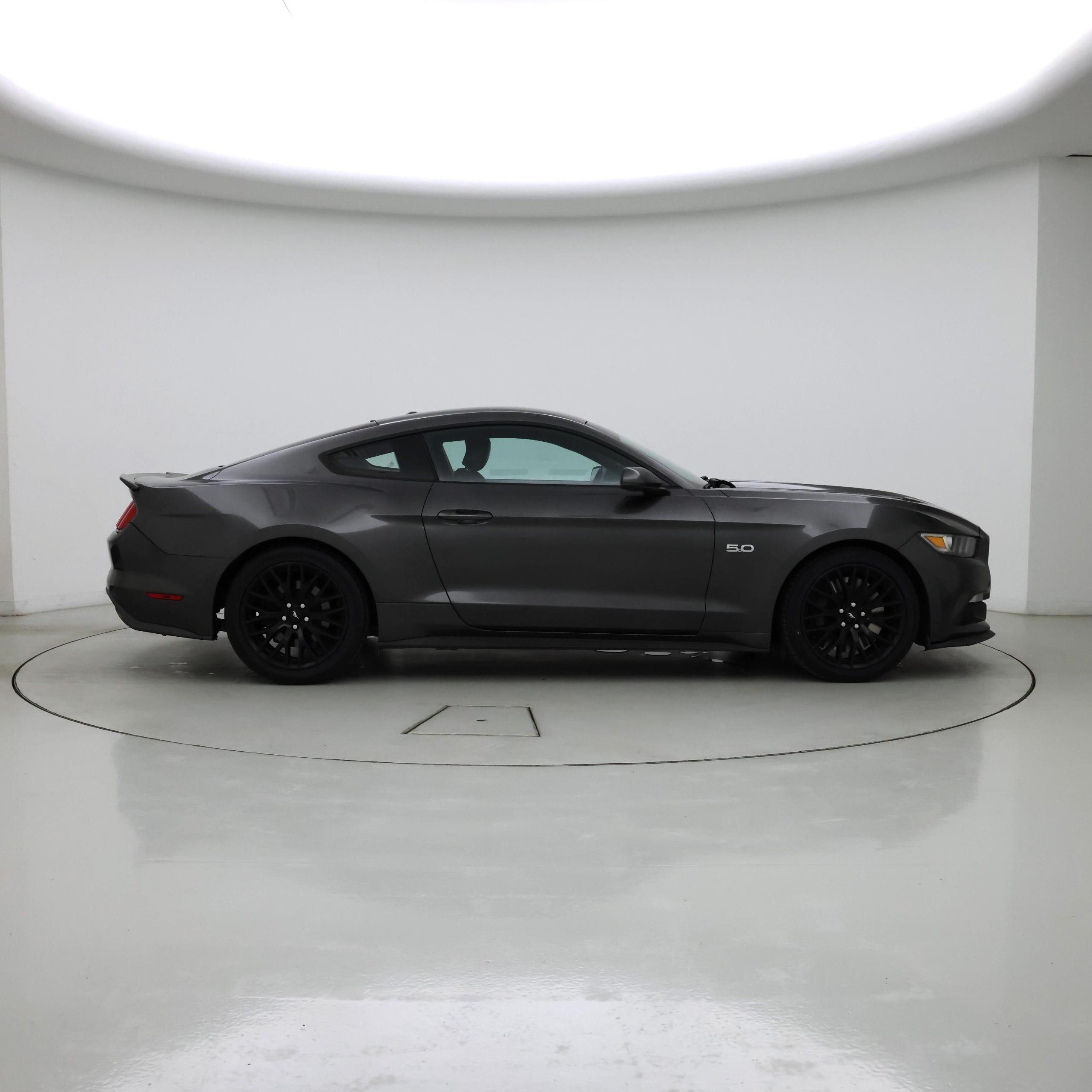 Thumbnail: 2015 Ford Mustang - 7