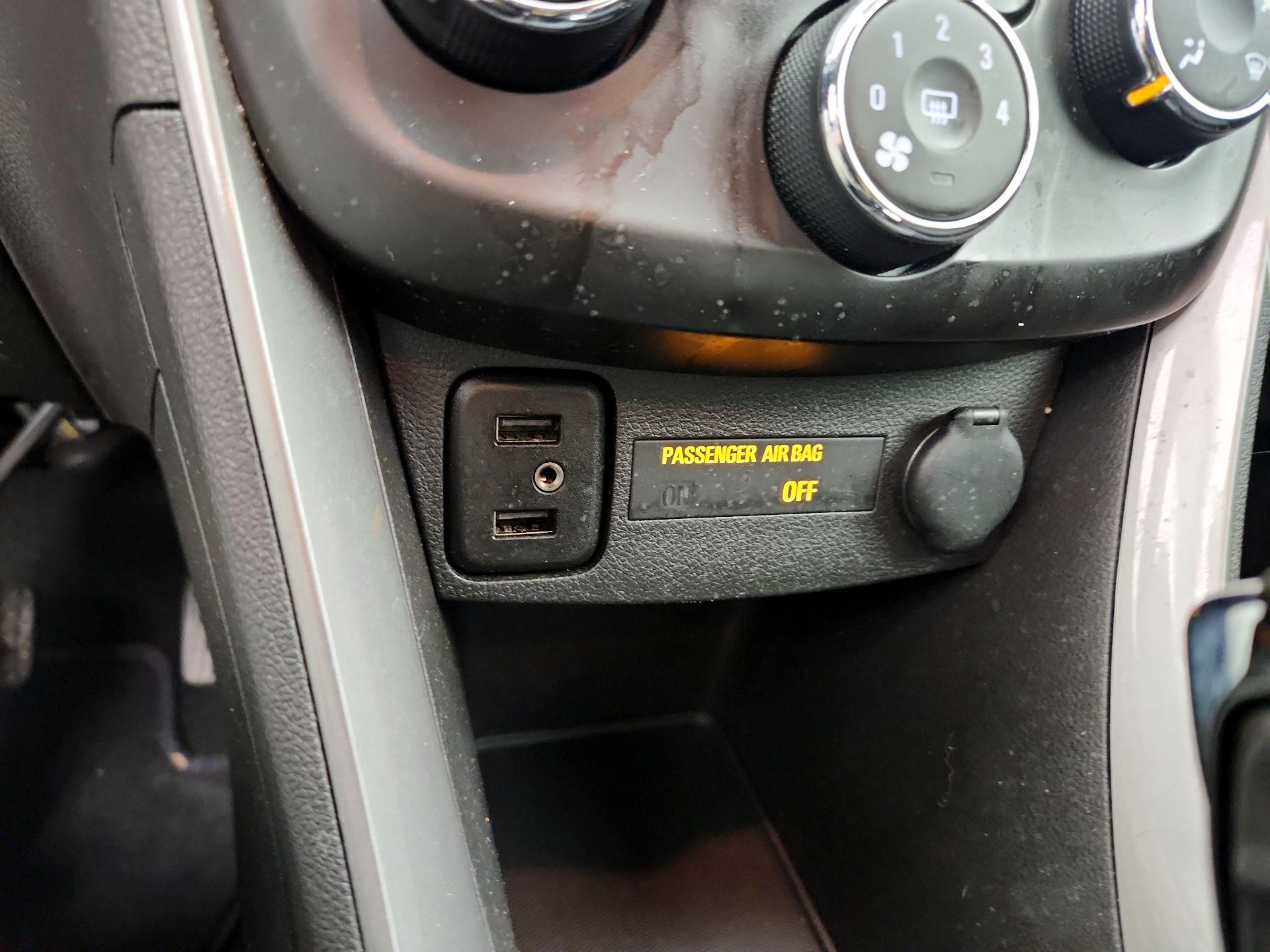 Thumbnail: 2021 Chevrolet Trax - 19