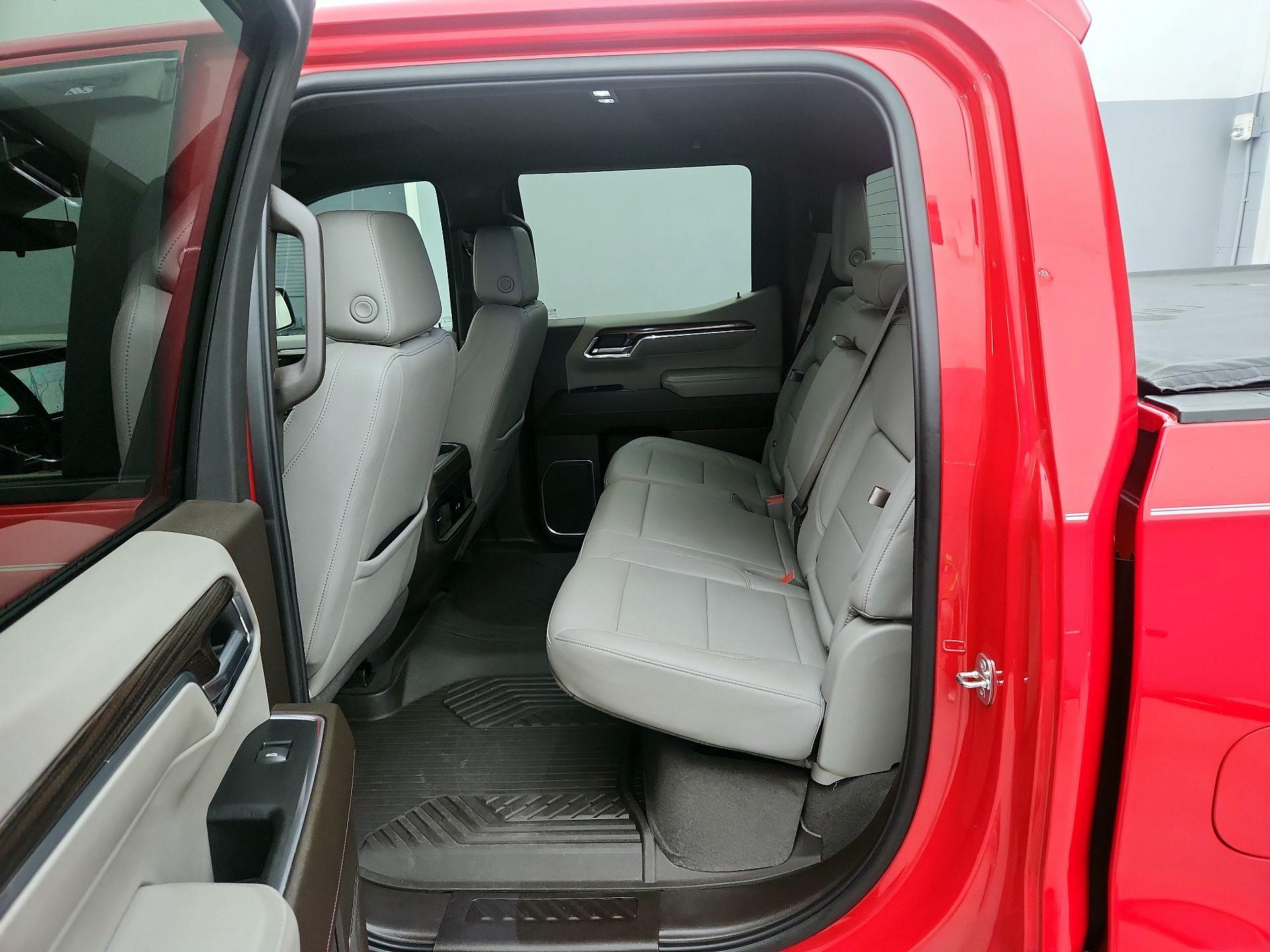 Thumbnail: 2024 Chevrolet Silverado 1500 - 20