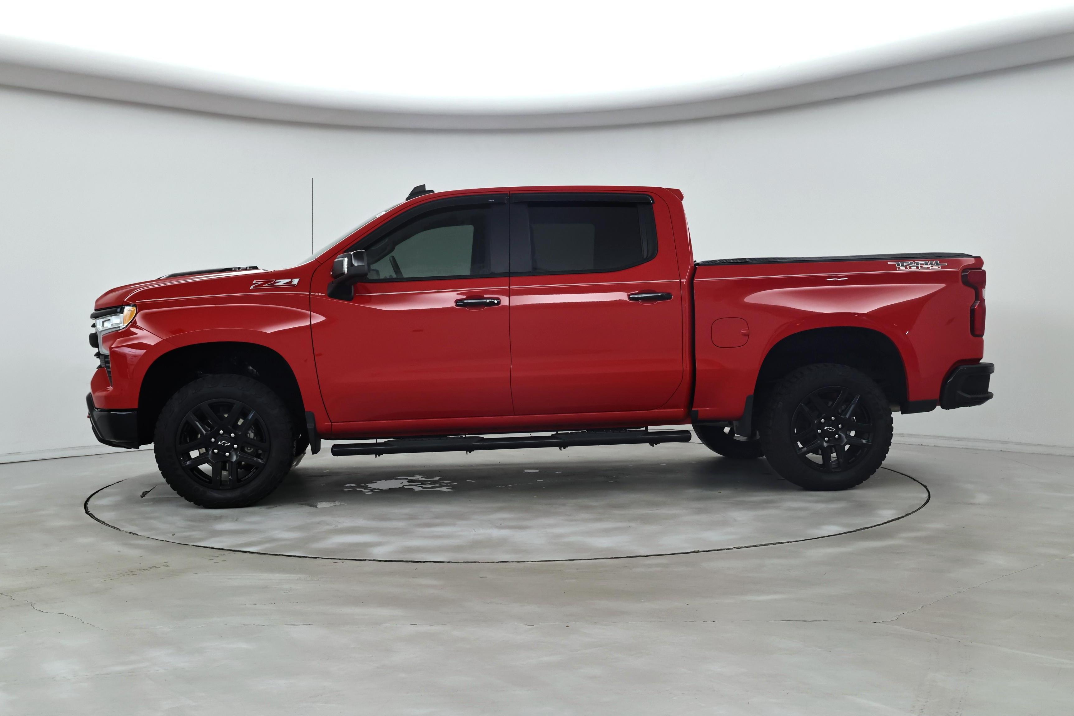 Thumbnail: 2024 Chevrolet Silverado 1500 - 3