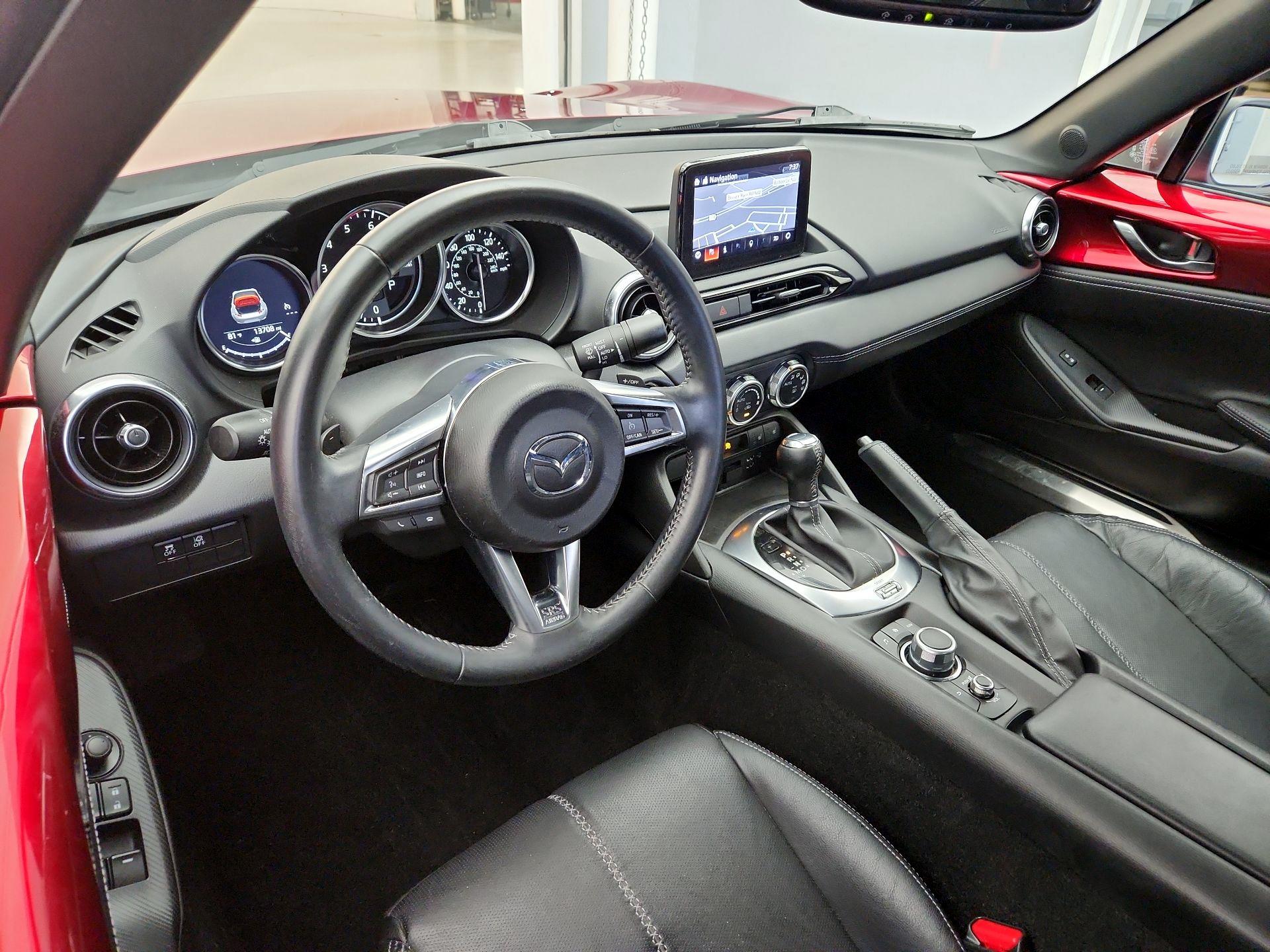 Thumbnail: 2022 Mazda MX-5 Miata - 9