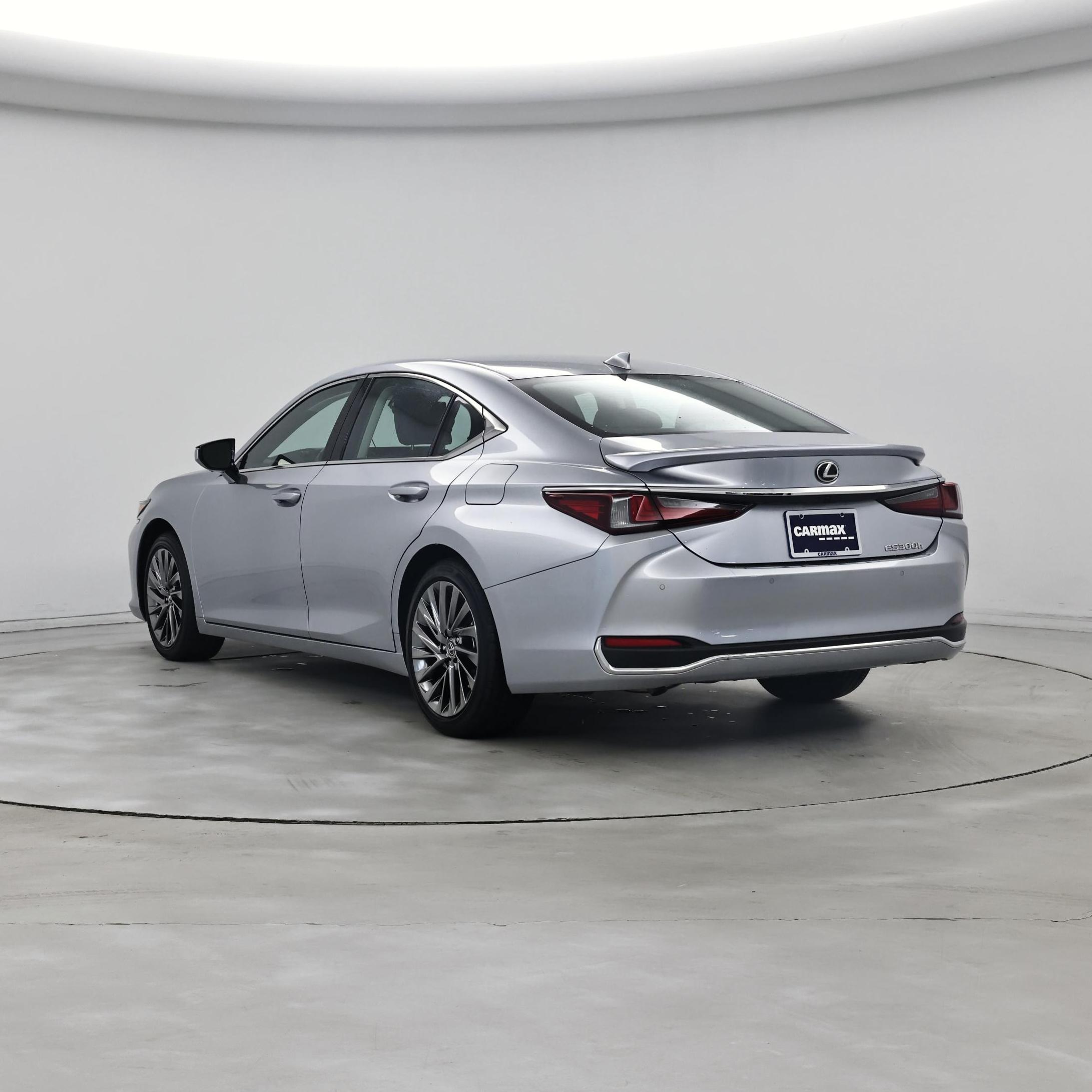 Thumbnail: 2024 Lexus ES - 2