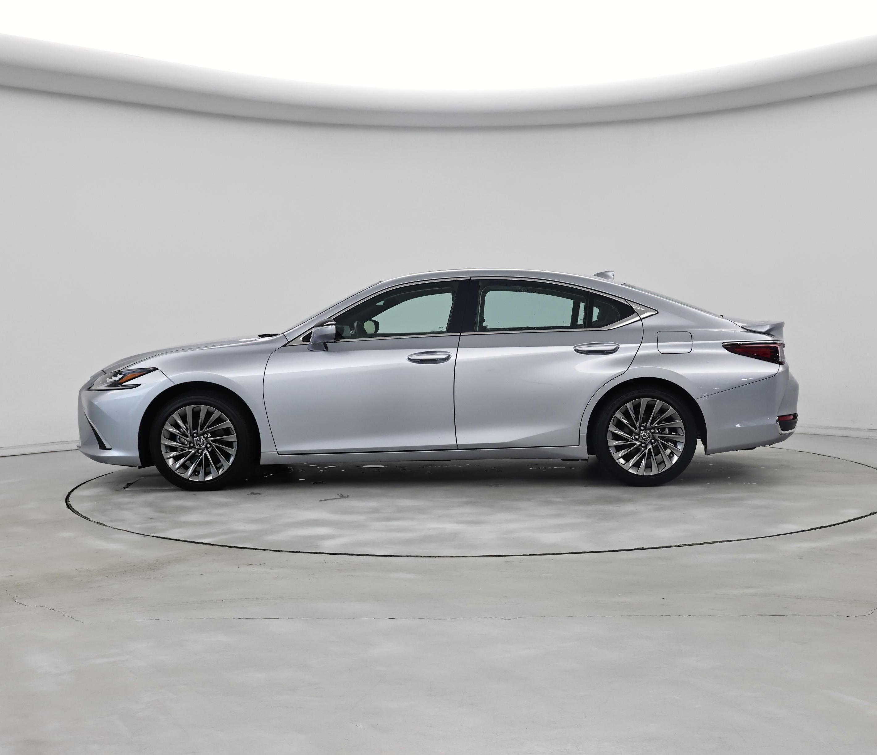 Thumbnail: 2024 Lexus ES - 3
