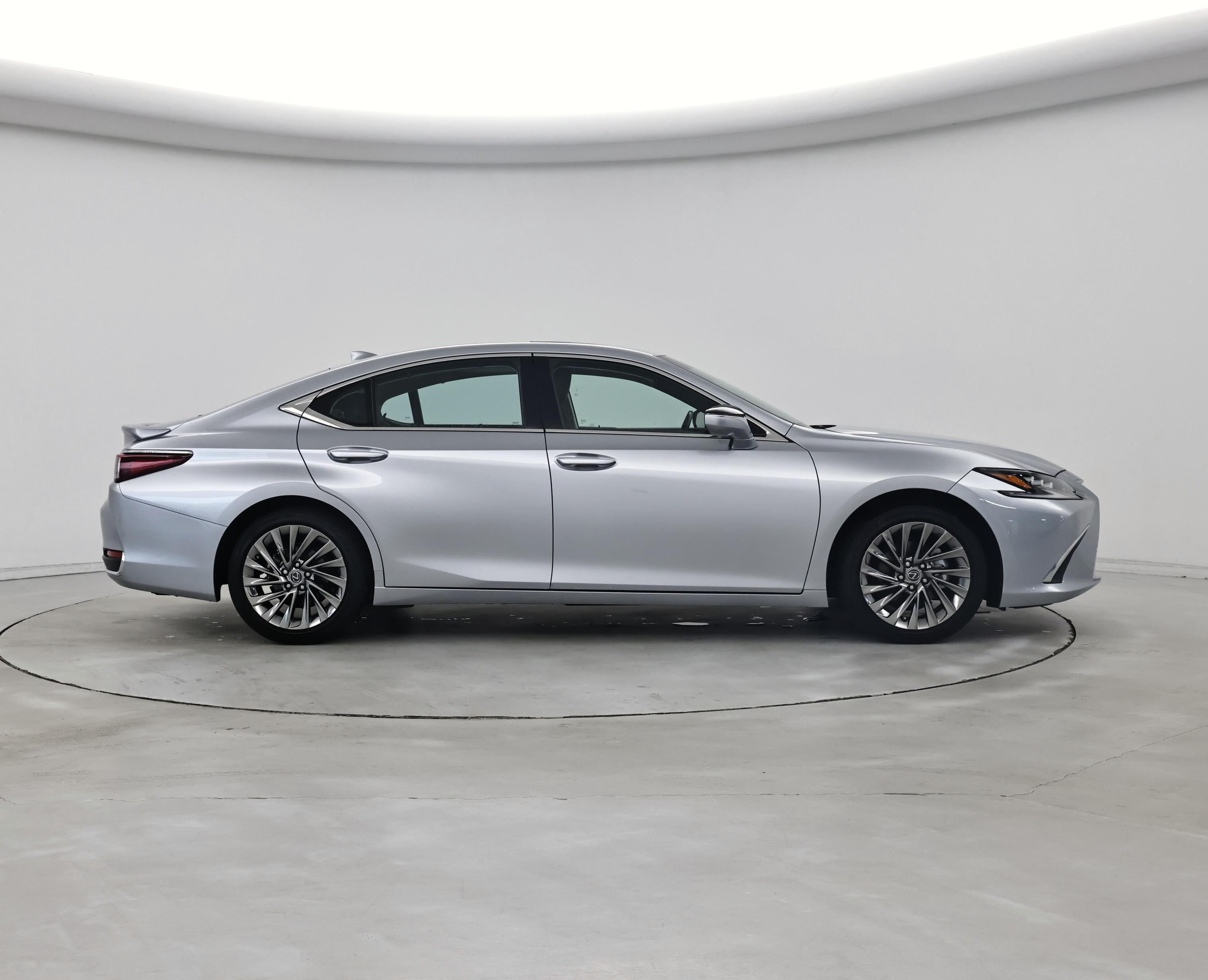 Thumbnail: 2024 Lexus ES - 7