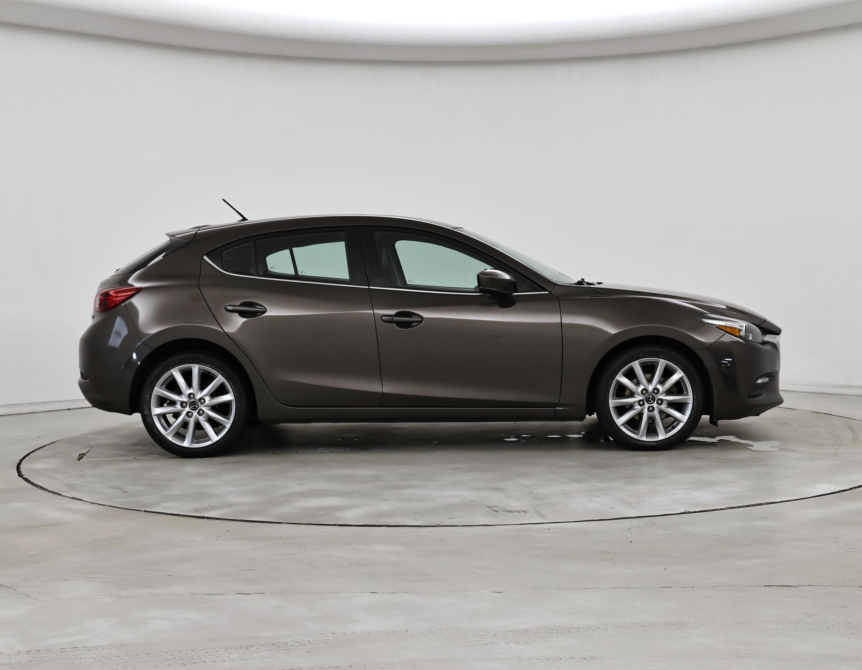 Thumbnail: 2017 Mazda Mazda3 - 7