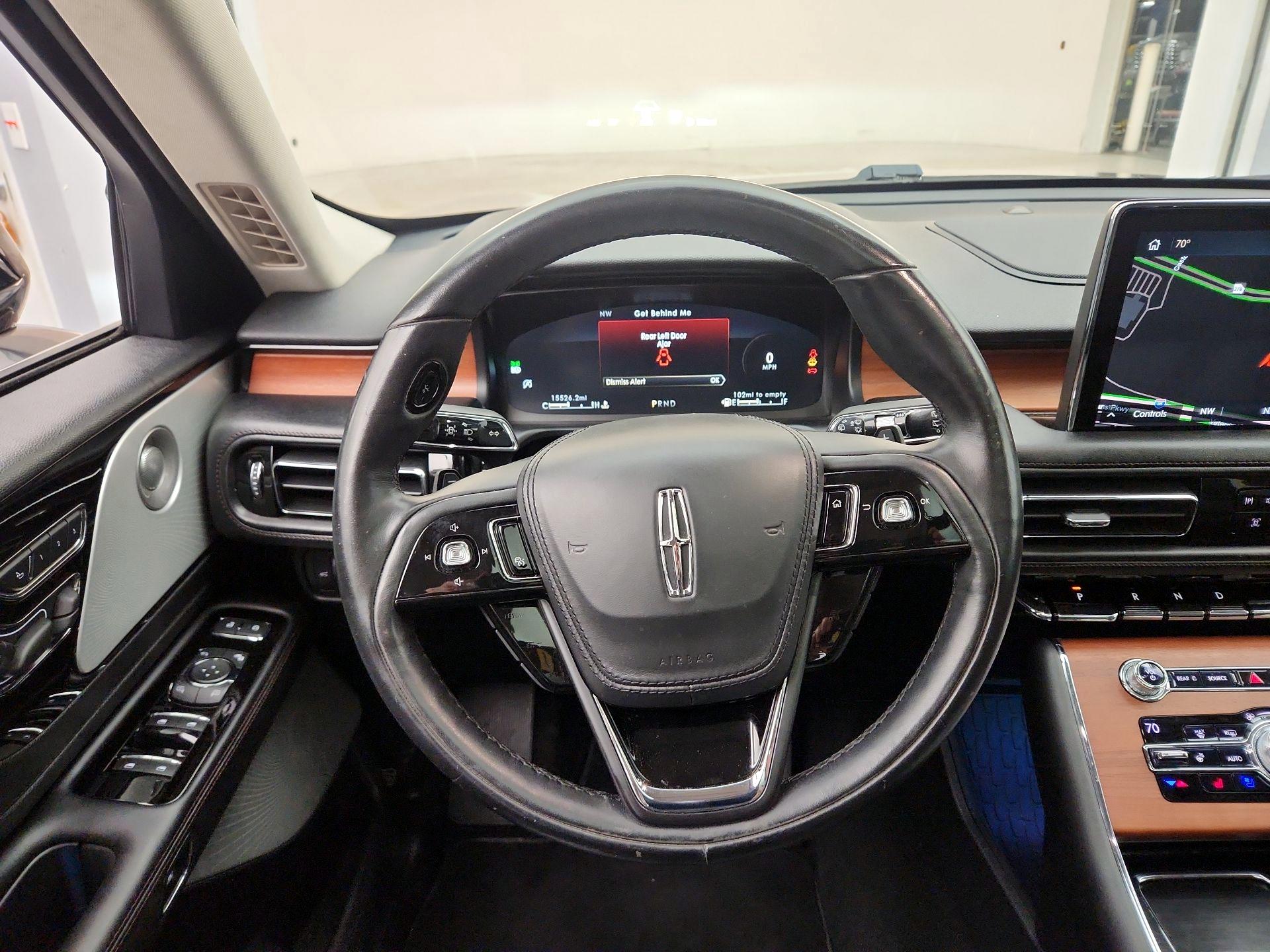 Thumbnail: 2020 Lincoln Aviator - 10