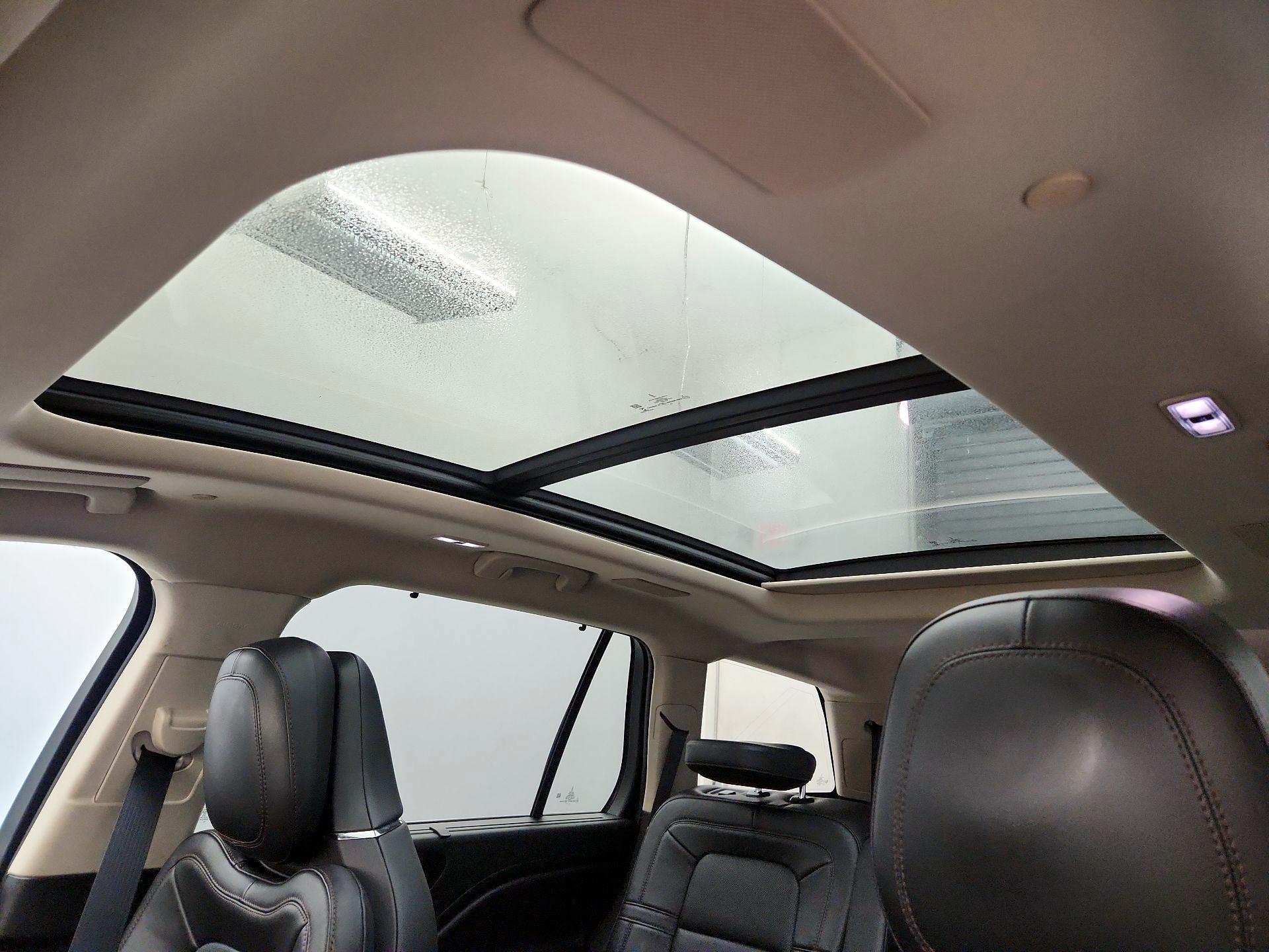 Thumbnail: 2020 Lincoln Aviator - 20