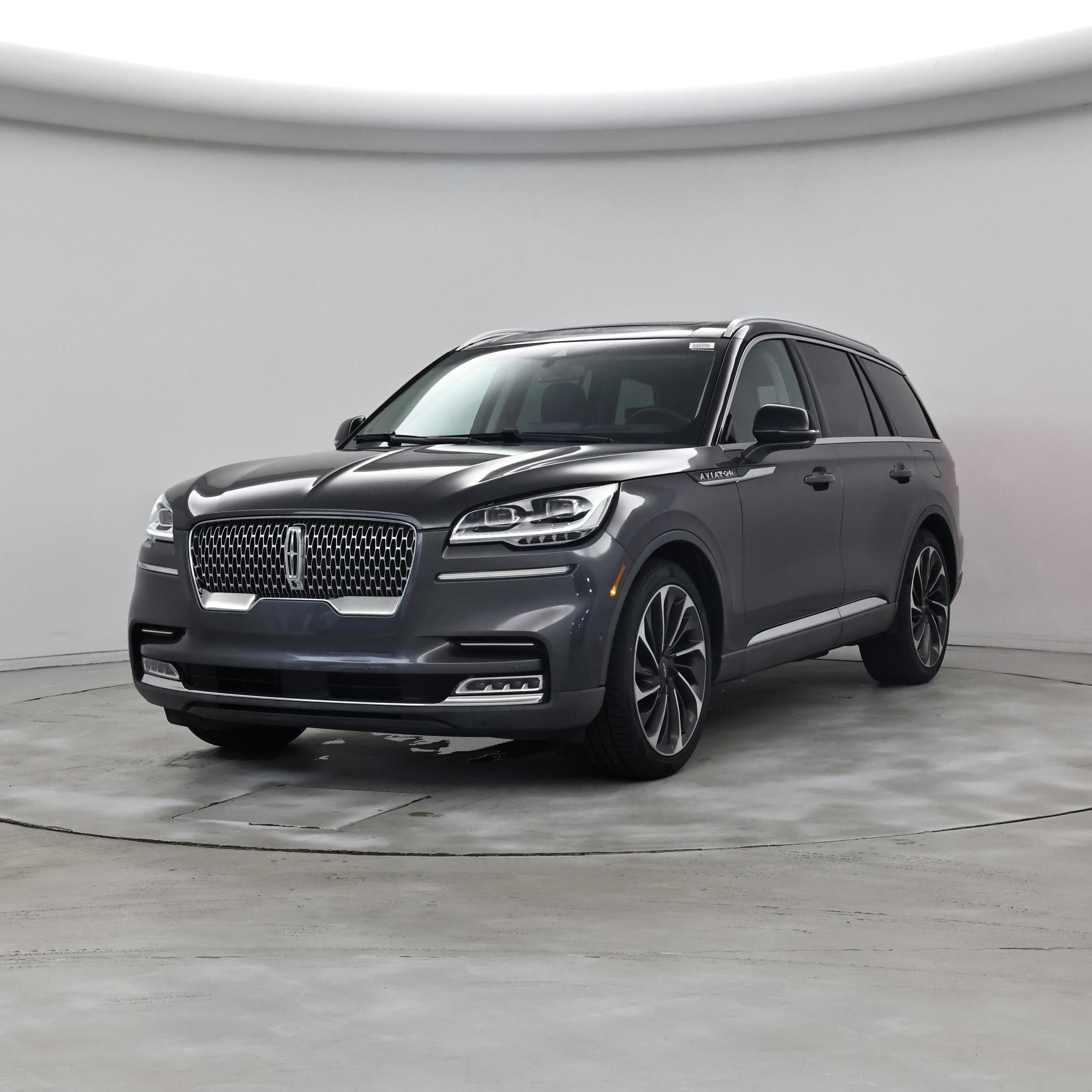Thumbnail: 2020 Lincoln Aviator - 4