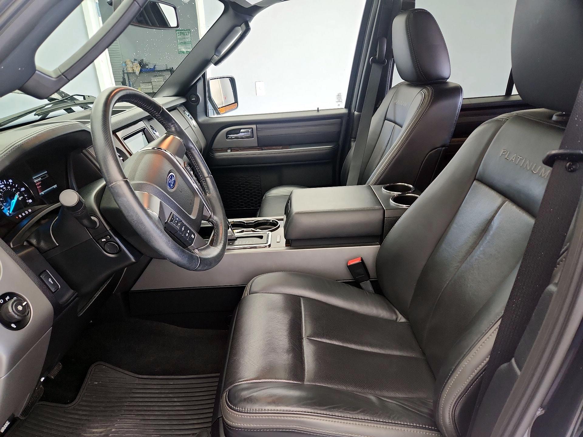Thumbnail: 2017 Ford Expedition - 11