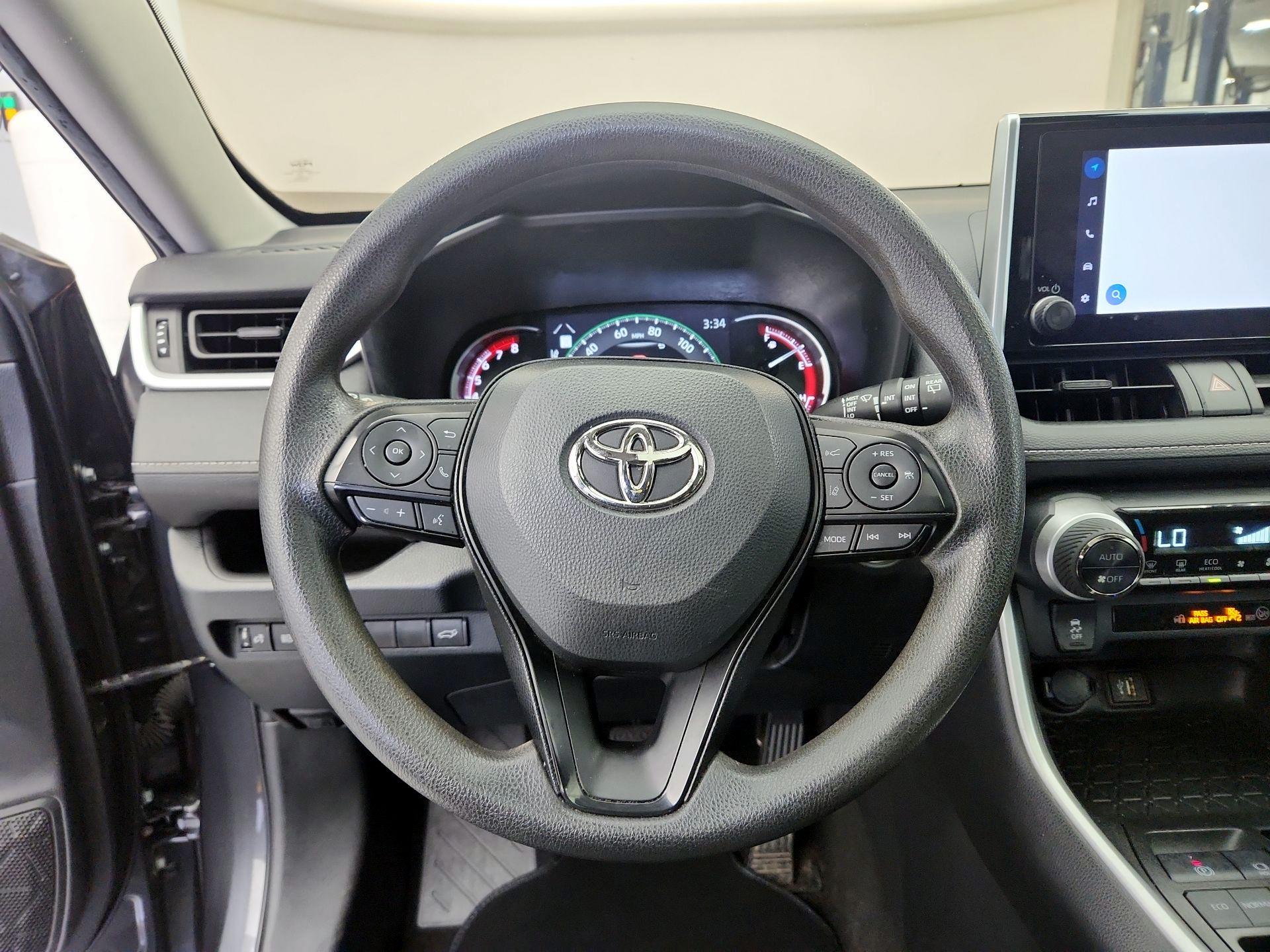 Thumbnail: 2023 Toyota RAV4 - 10