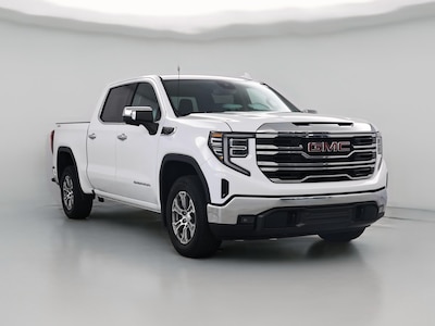 White 2022 GMC Sierra 1500 SLT