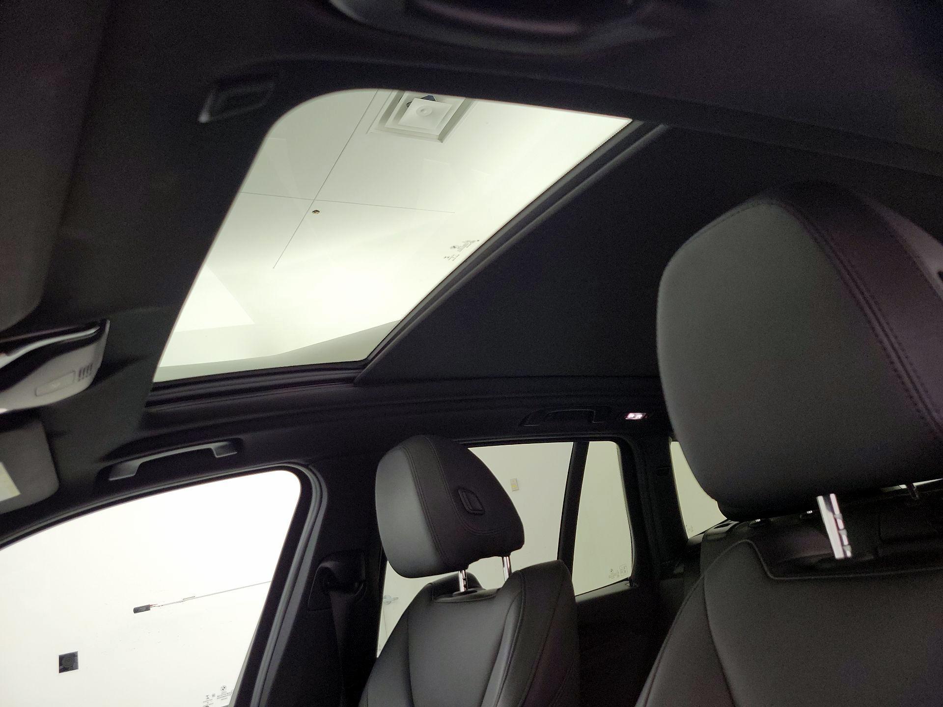 Thumbnail: 2018 BMW X3 - 18