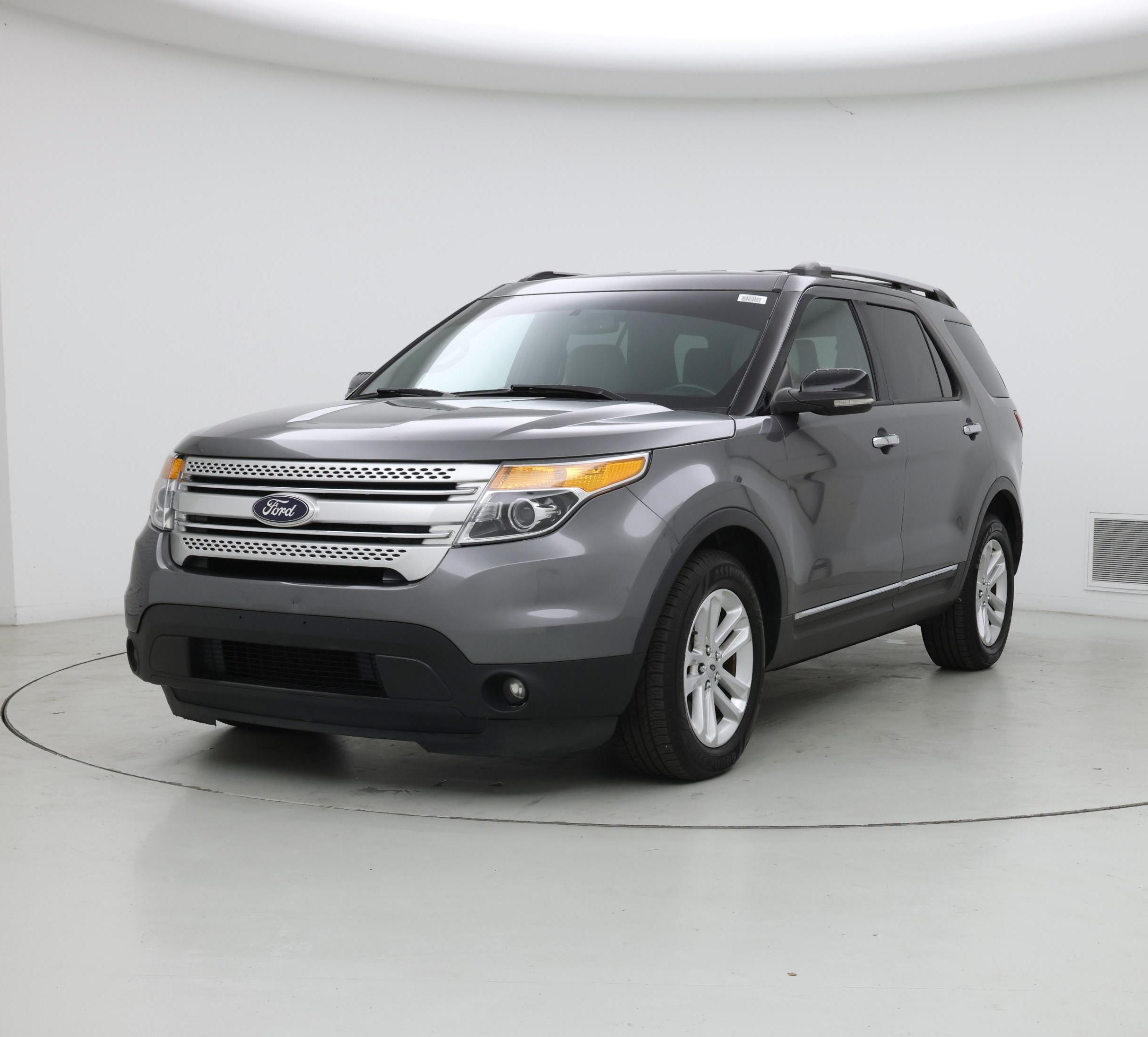 Thumbnail: 2013 Ford Explorer - 4