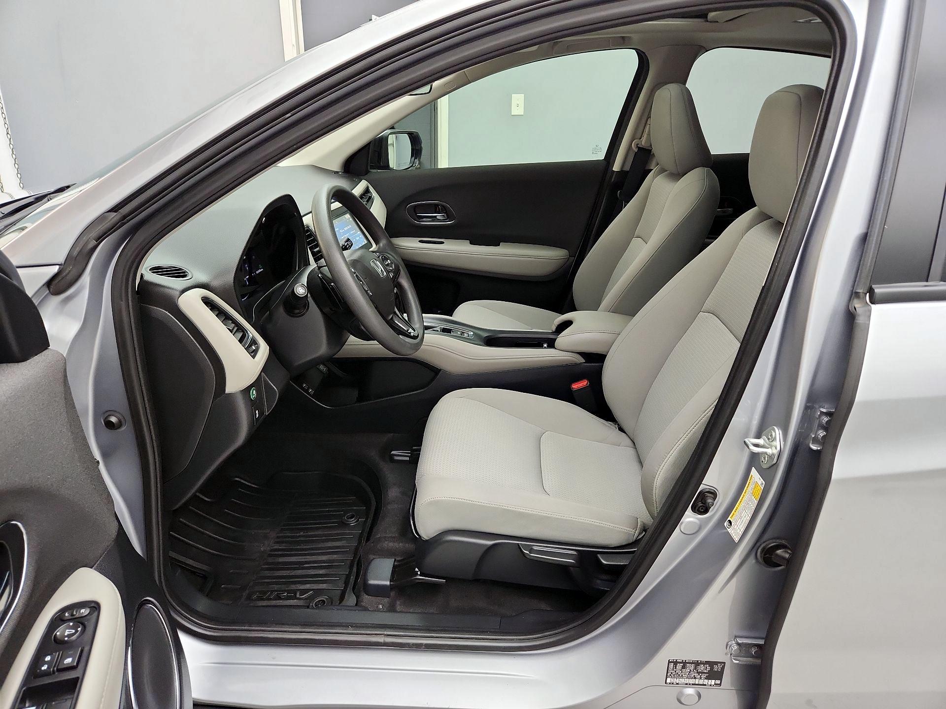 Thumbnail: 2022 Honda HR-V - 11