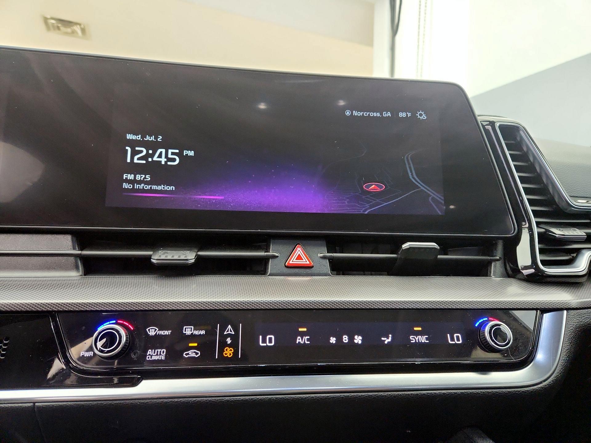 Thumbnail: 2023 Kia Sportage - 16