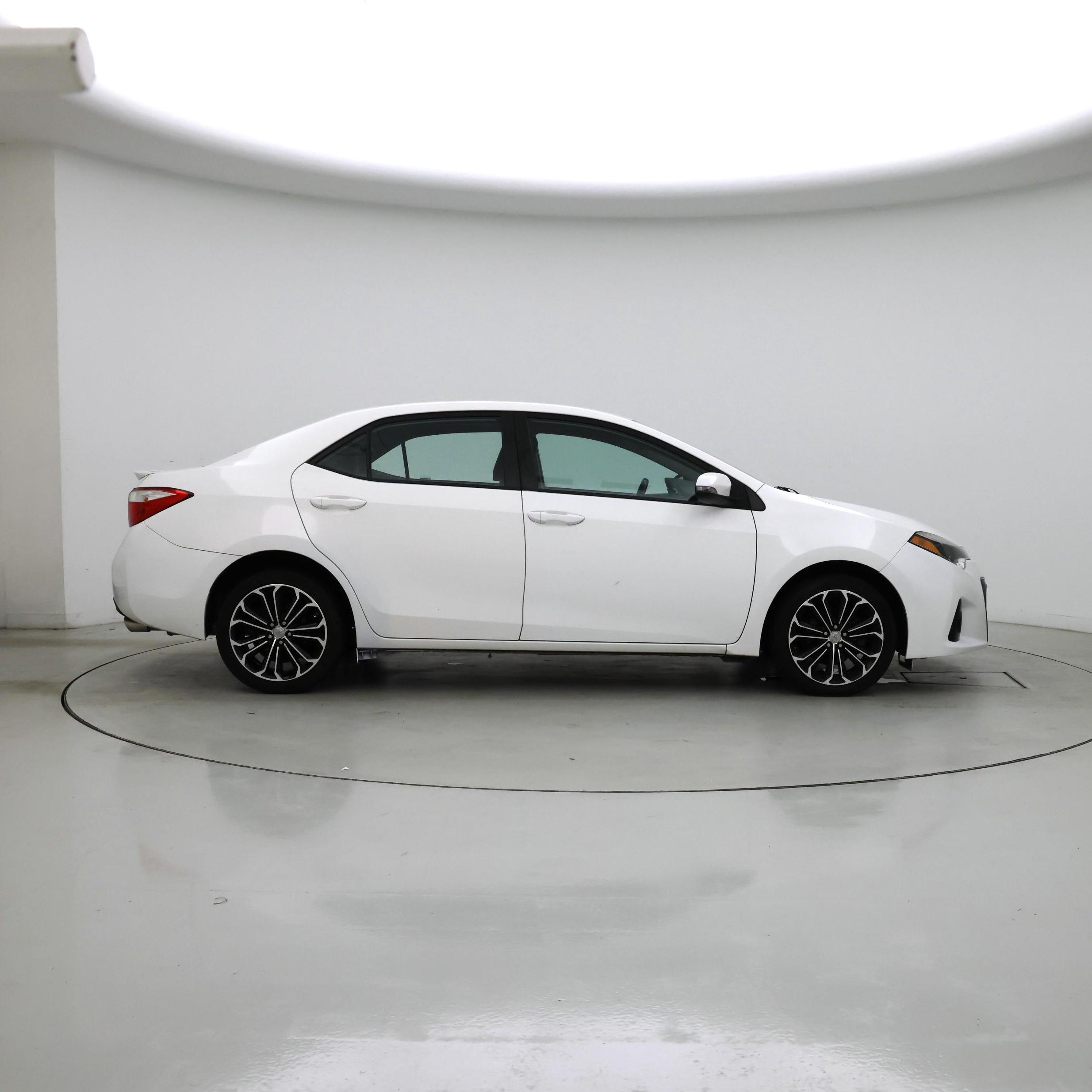 Thumbnail: 2015 Toyota Corolla - 7