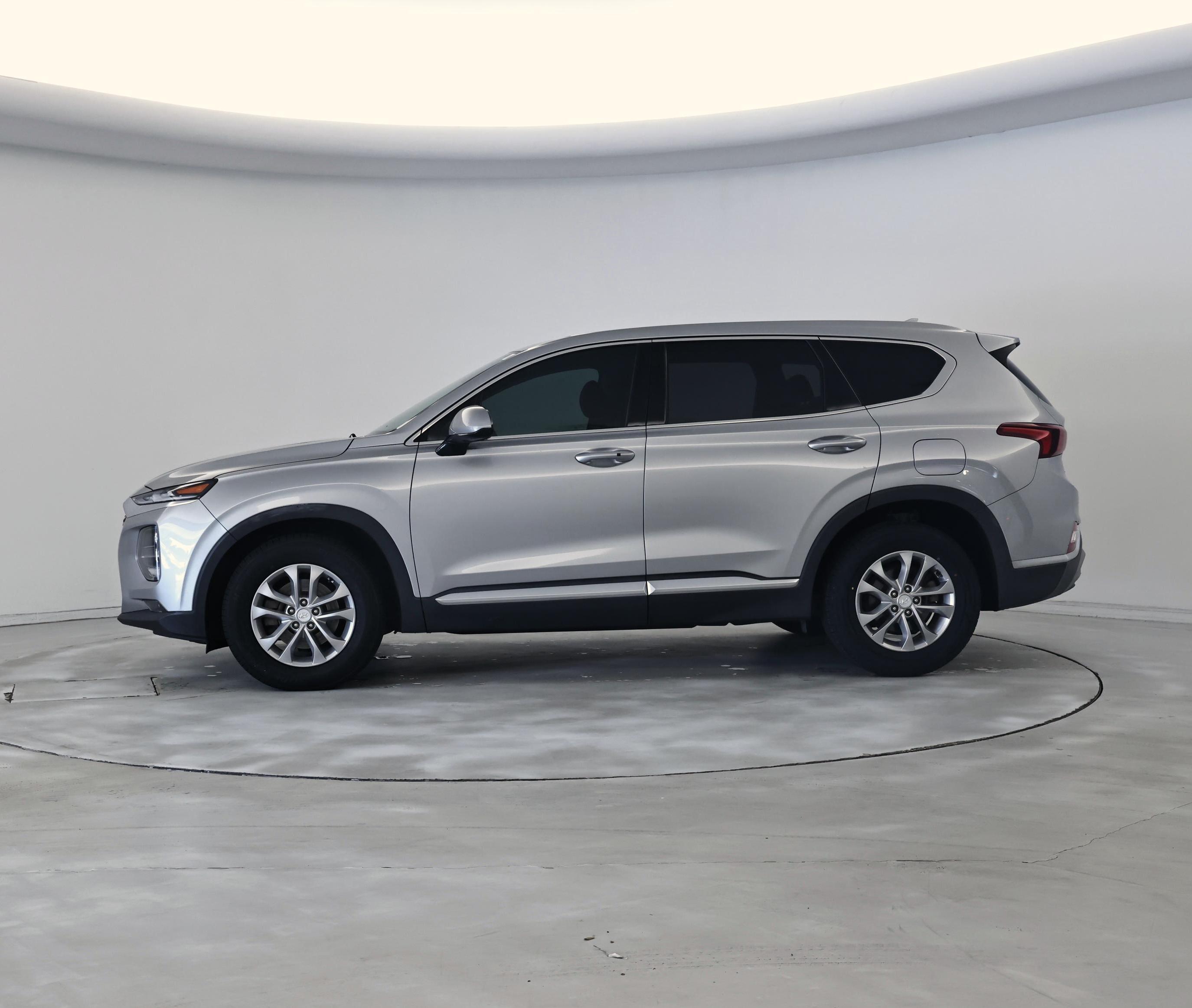Thumbnail: 2020 Hyundai Santa Fe - 3