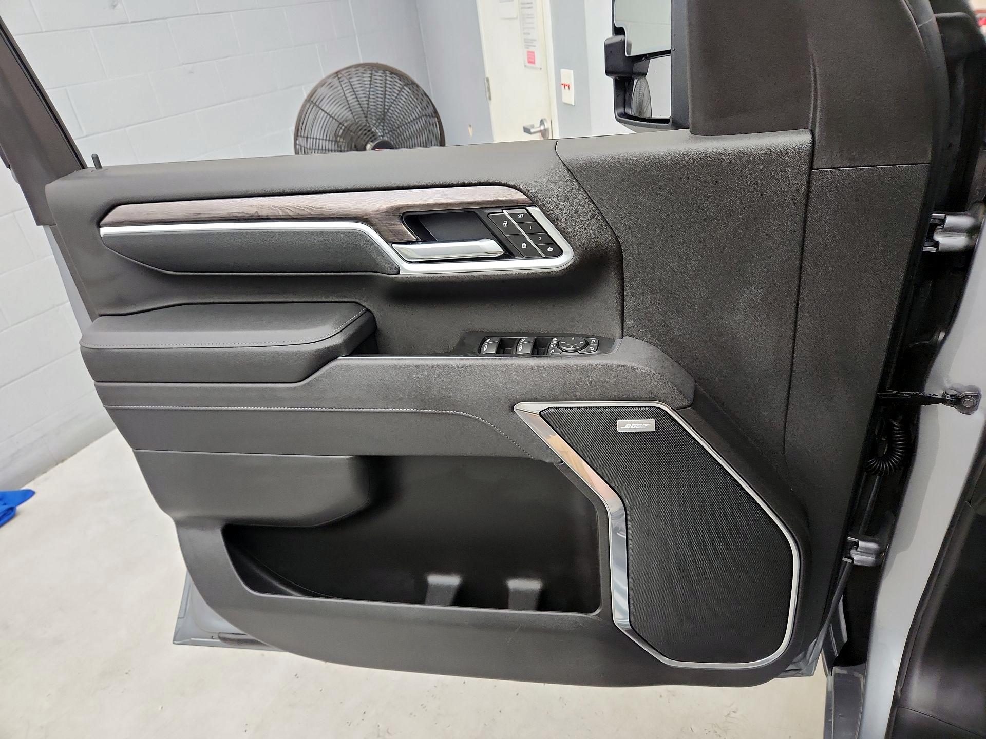 Thumbnail: 2025 Chevrolet Silverado 2500 - 12