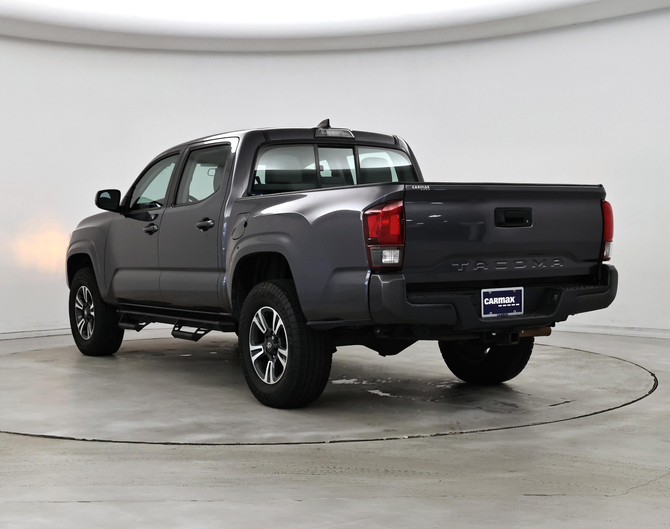 Thumbnail: 2018 Toyota Tacoma - 2