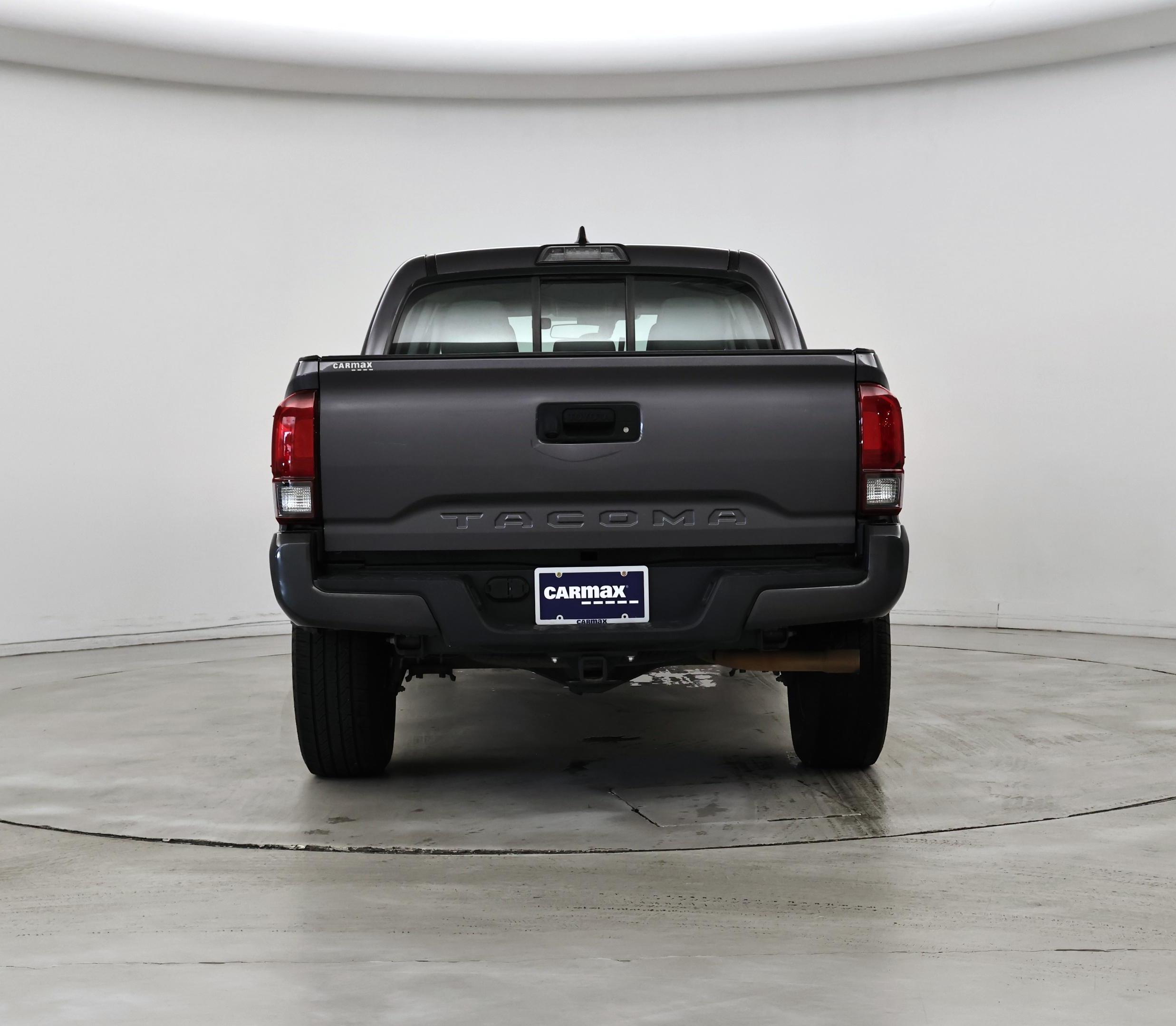 Thumbnail: 2018 Toyota Tacoma - 6