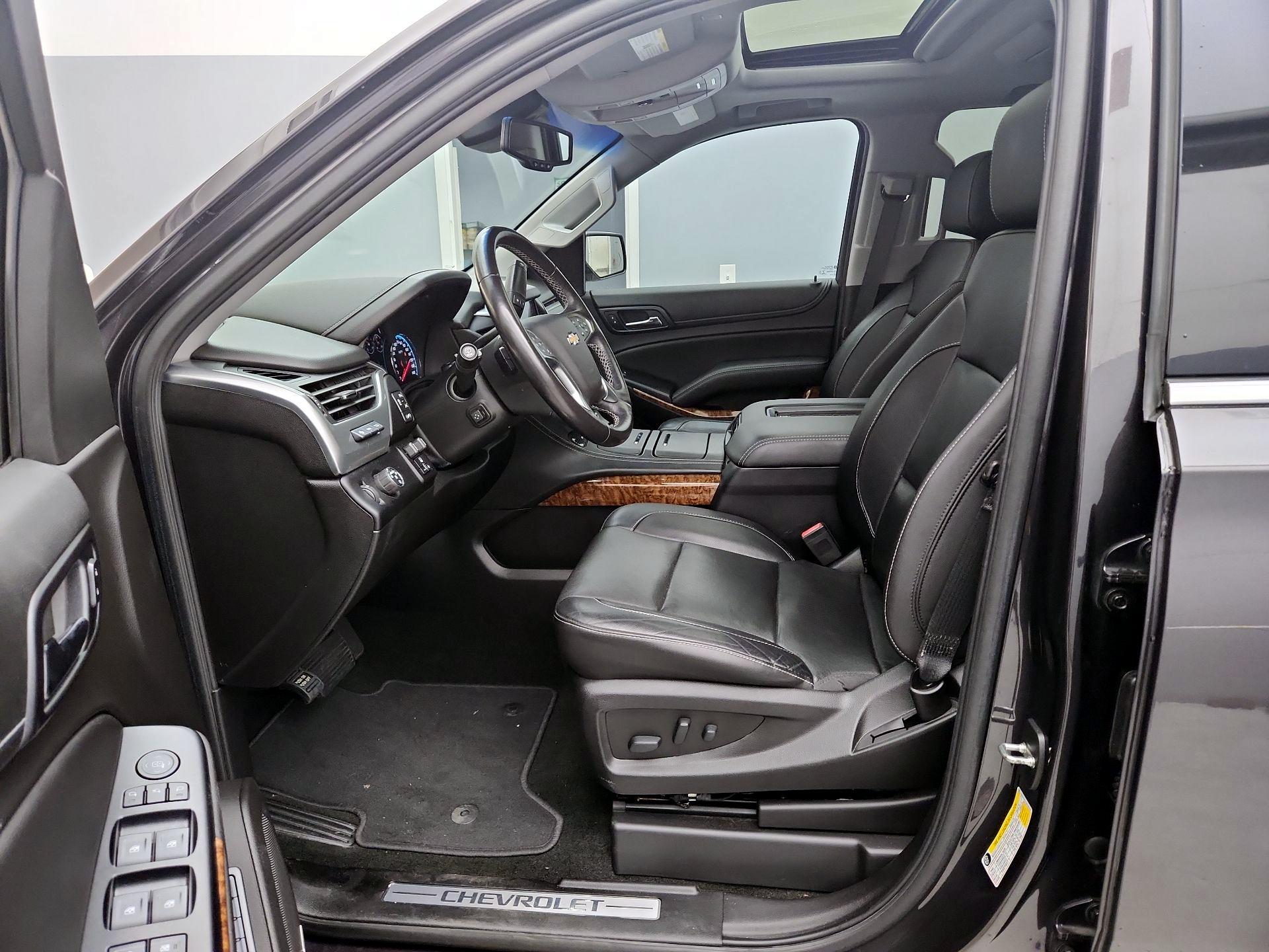 Thumbnail: 2018 Chevrolet Tahoe - 11