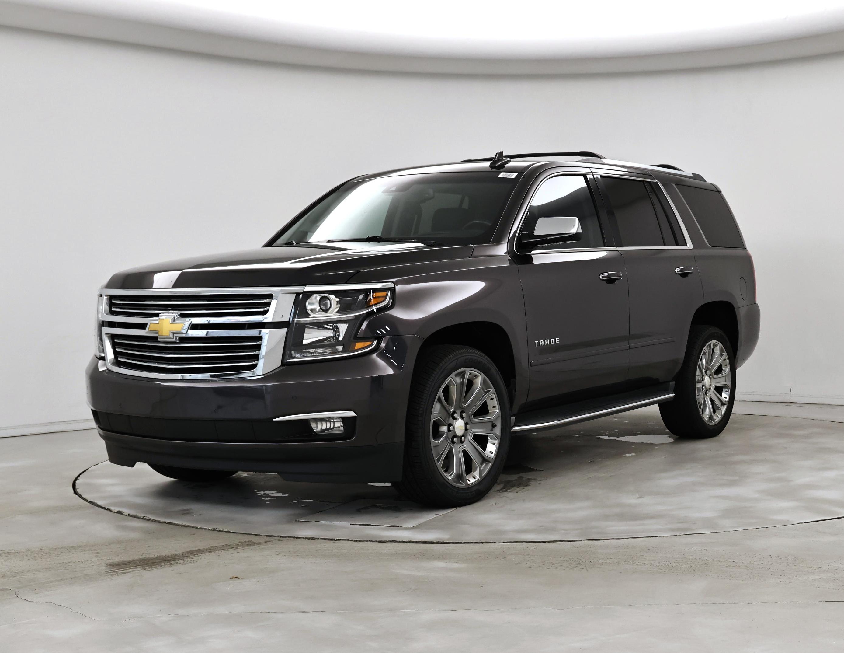 Thumbnail: 2018 Chevrolet Tahoe - 4
