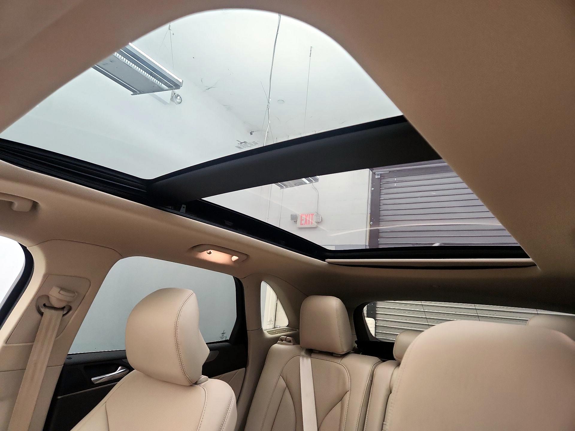 Thumbnail: 2018 Lincoln MKC - 20