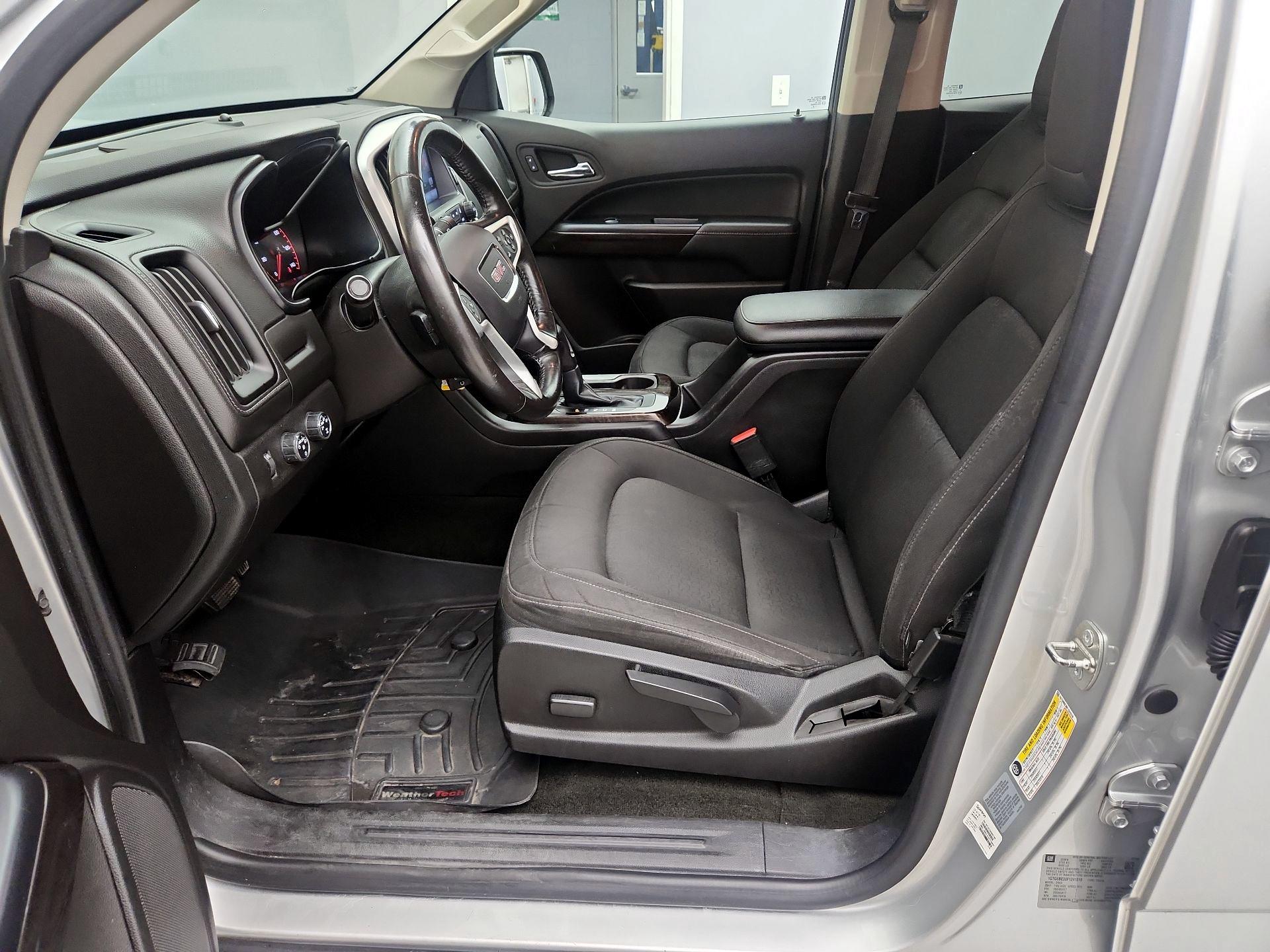 Thumbnail: 2015 GMC Canyon - 11