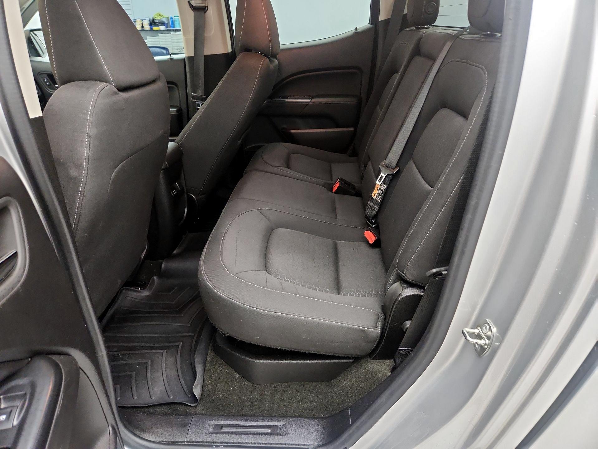 Thumbnail: 2015 GMC Canyon - 19