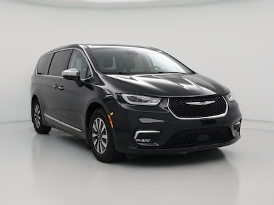 Black 2022 Chrysler Pacifica Hybrid Limited
