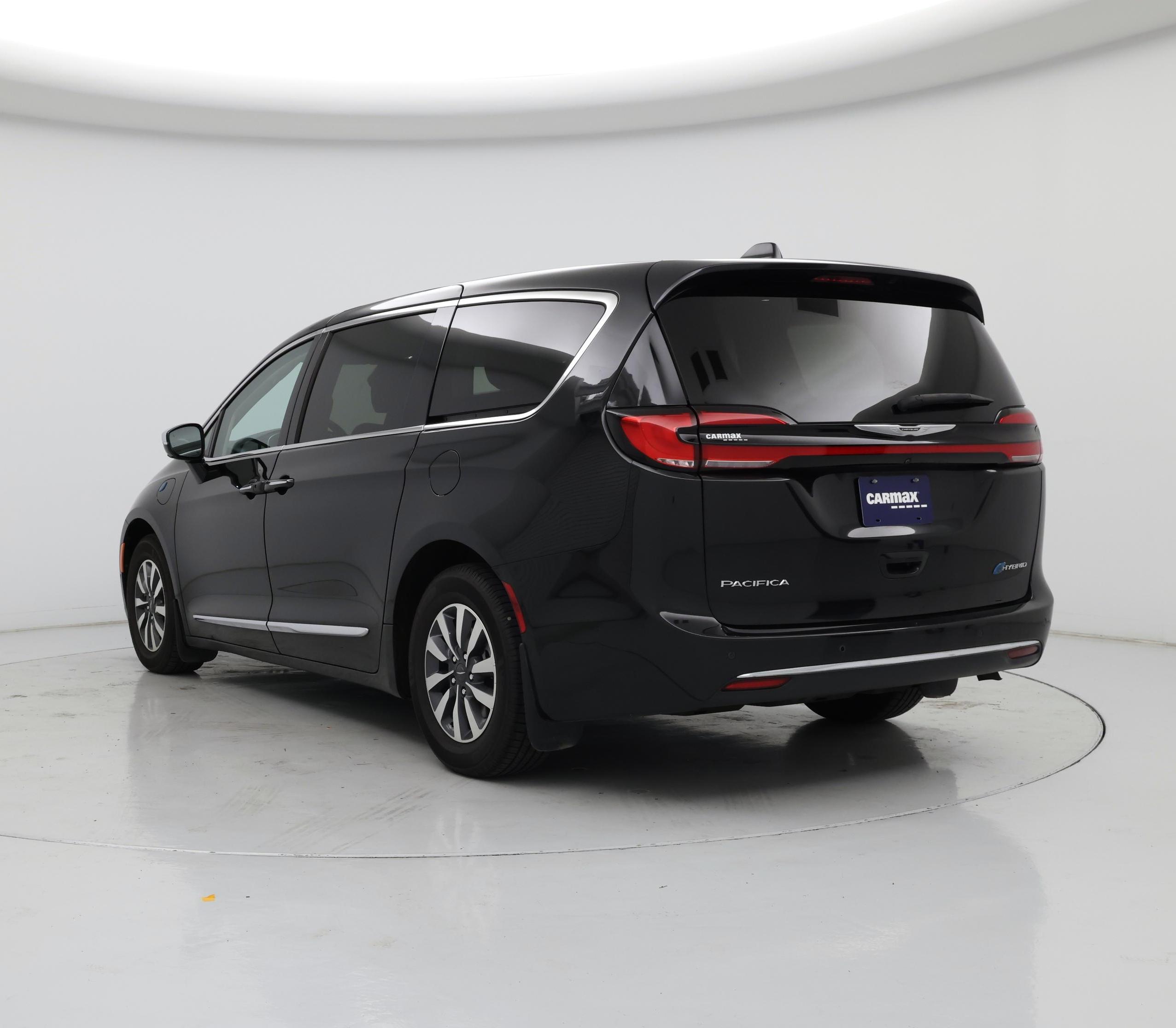 Thumbnail: 2022 Chrysler Pacifica - 2