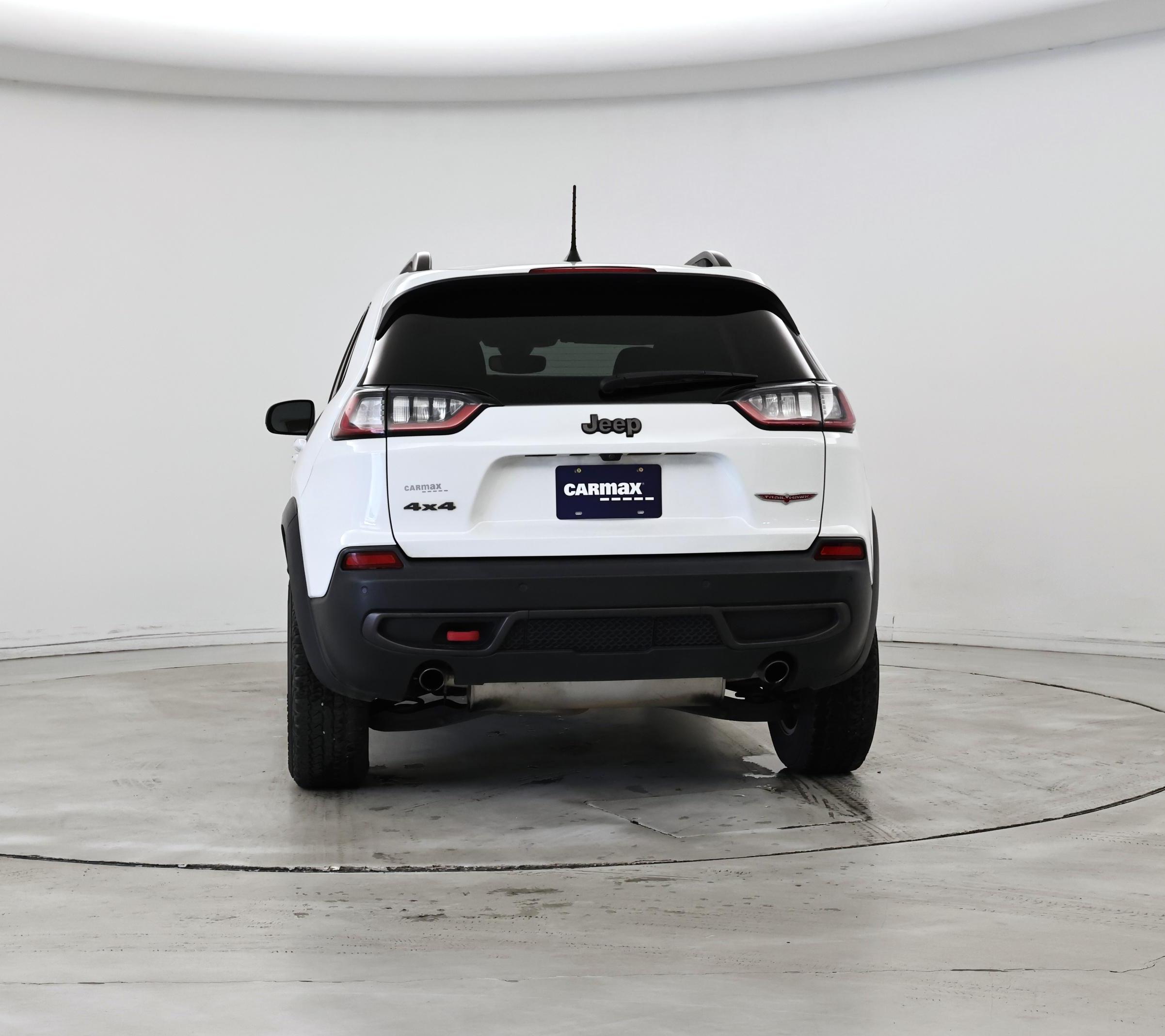 Thumbnail: 2019 Jeep Cherokee - 6