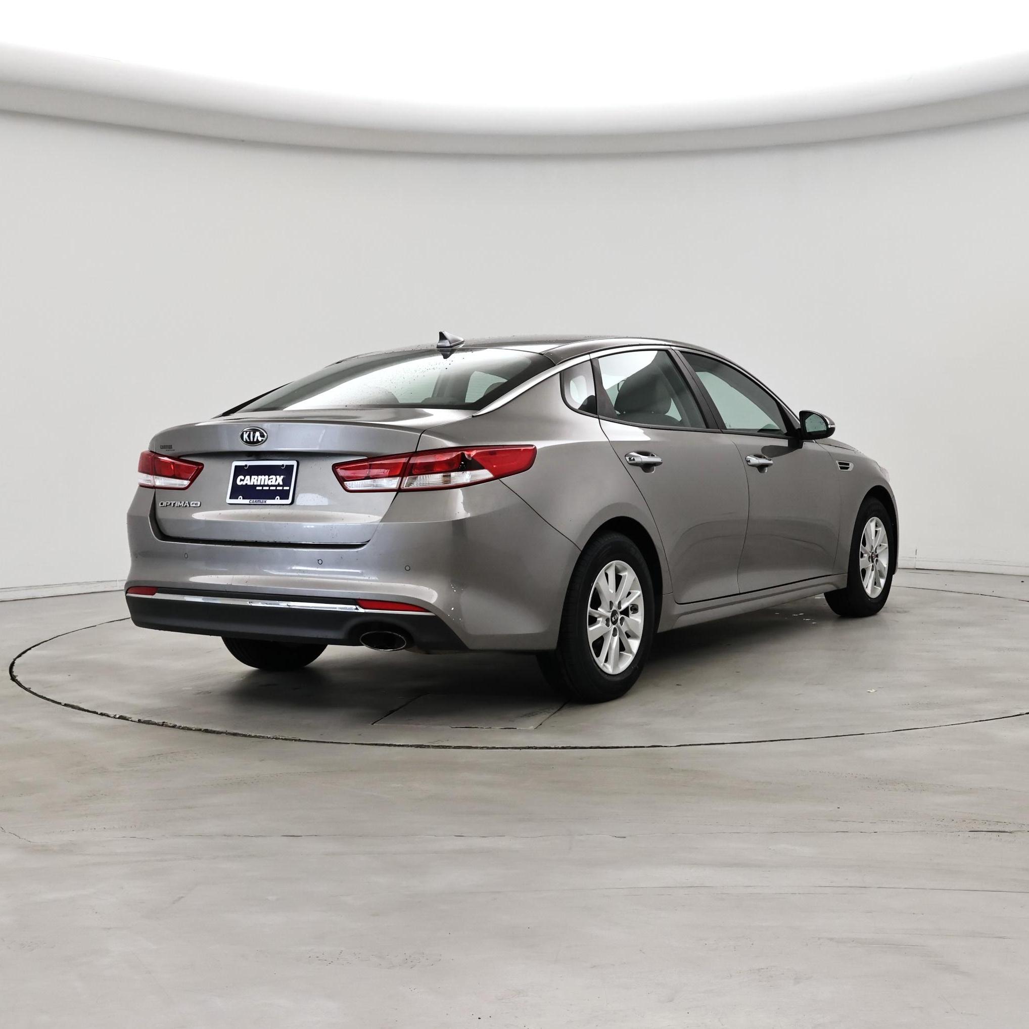 Thumbnail: 2018 Kia Optima - 8