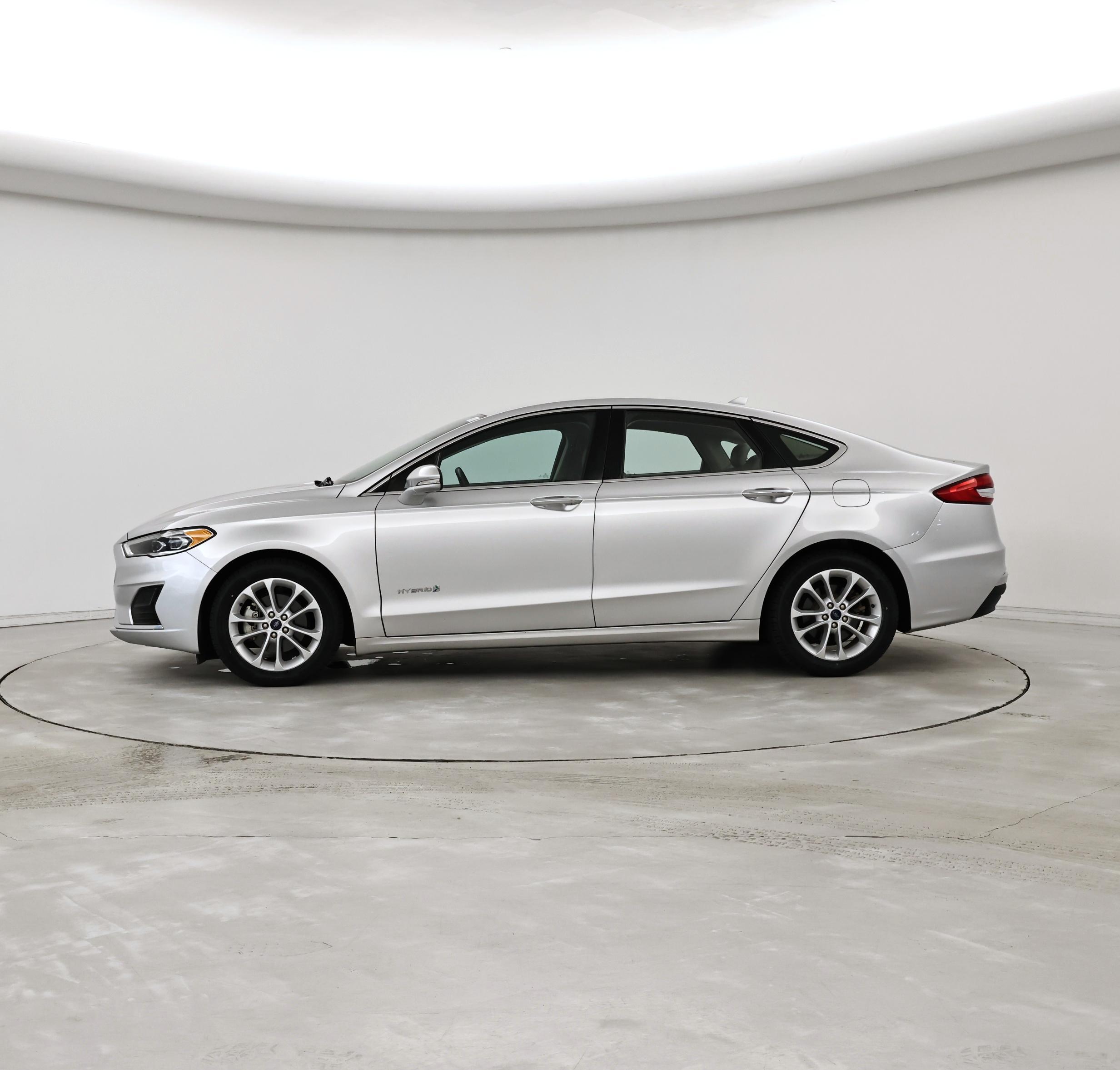 Thumbnail: 2019 Ford Fusion - 3