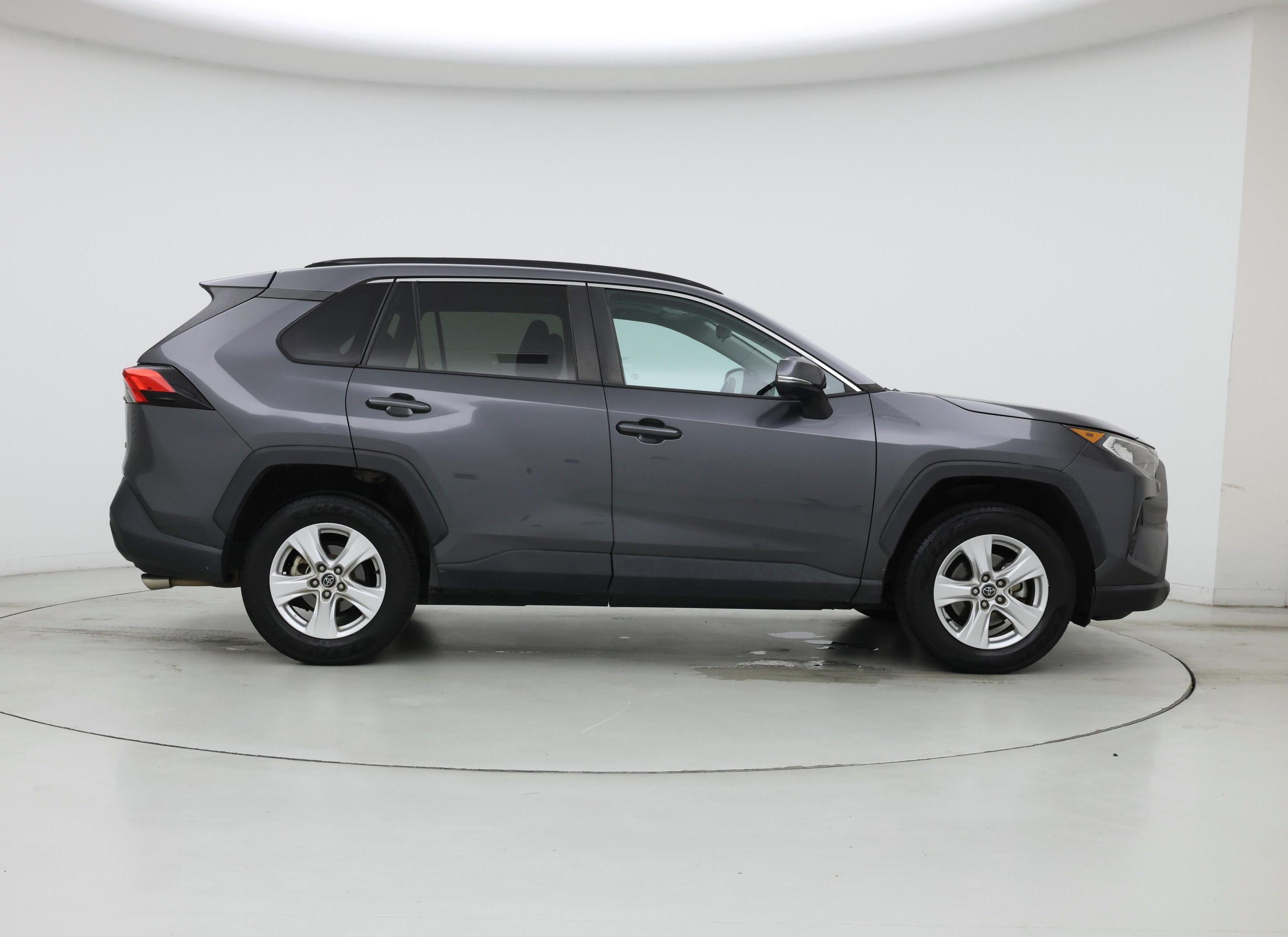 Thumbnail: 2020 Toyota RAV4 - 7
