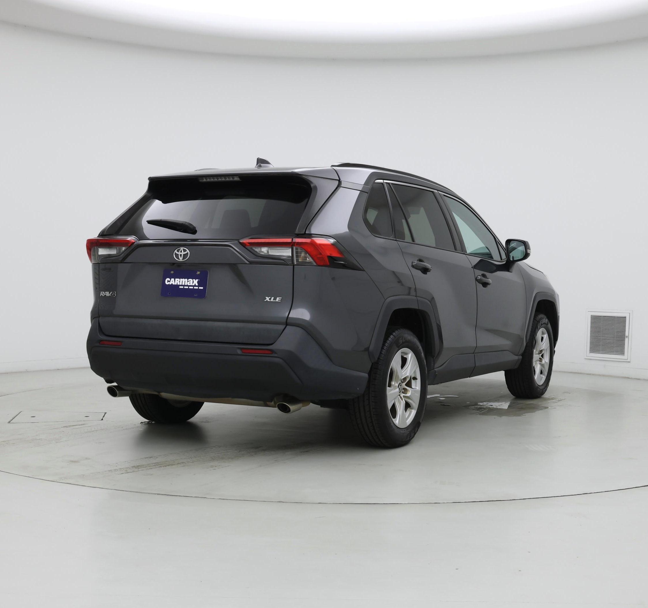 Thumbnail: 2020 Toyota RAV4 - 8