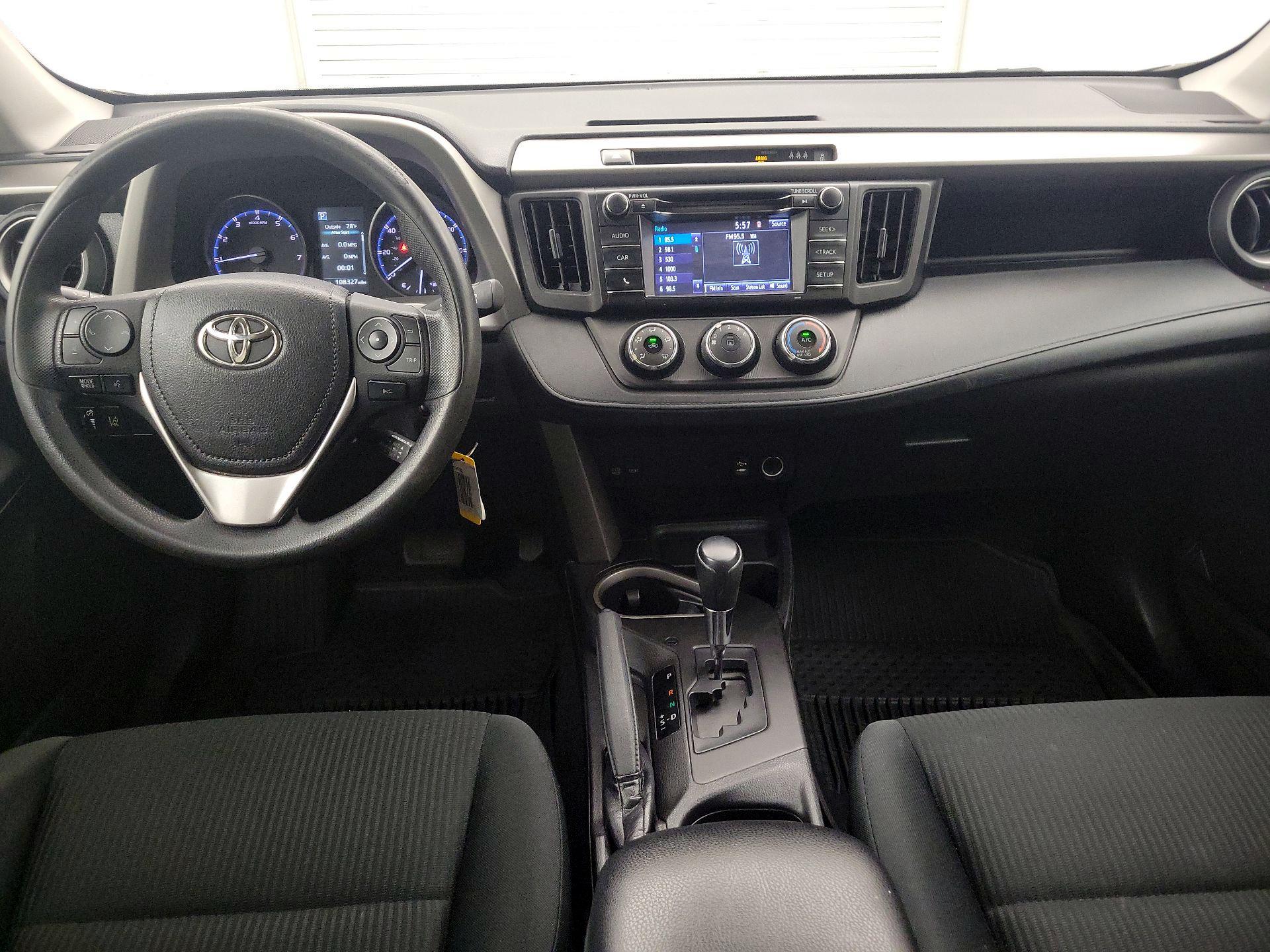 Thumbnail: 2017 Toyota RAV4 - 9