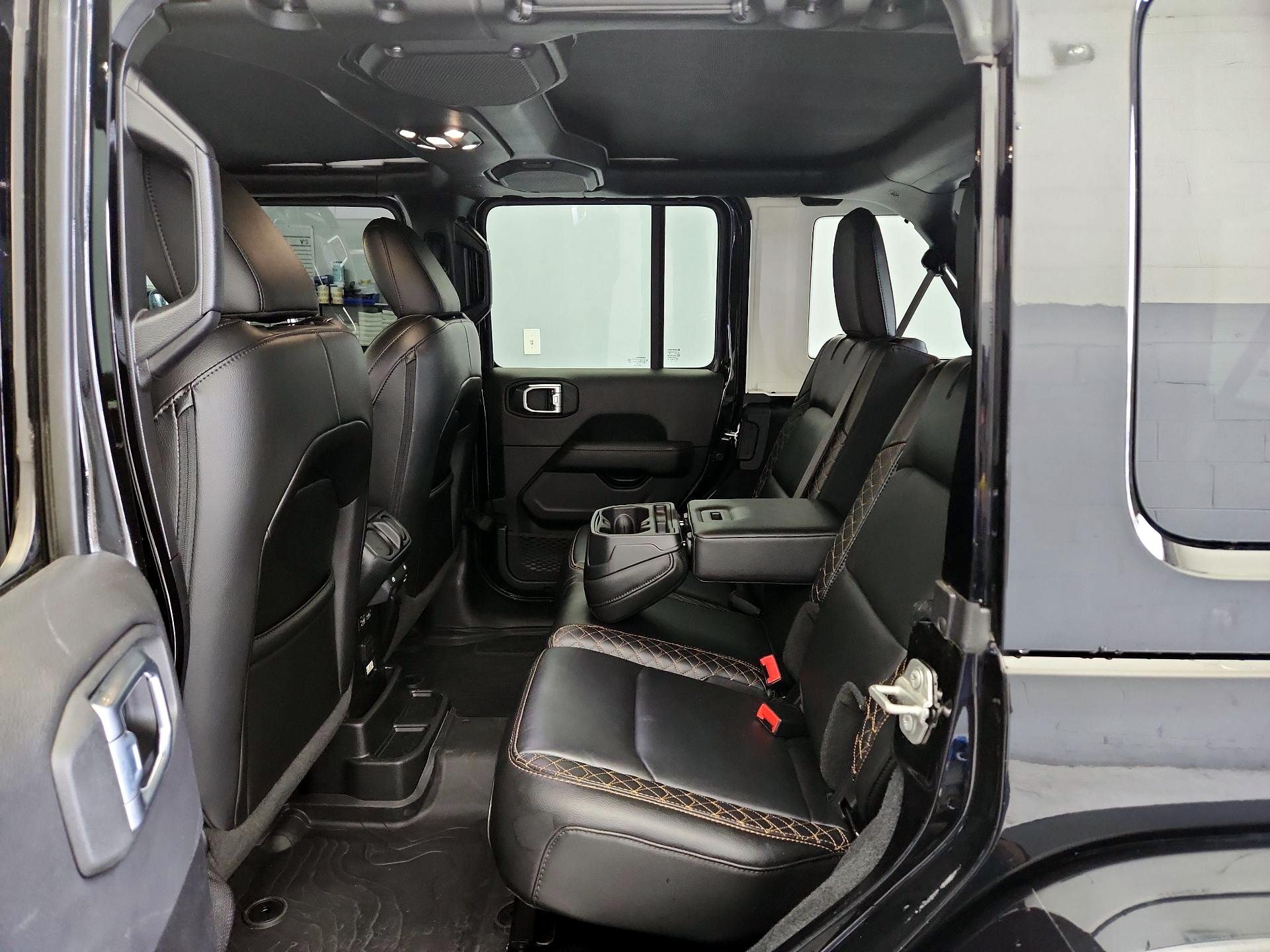Thumbnail: 2023 Jeep Wrangler - 20